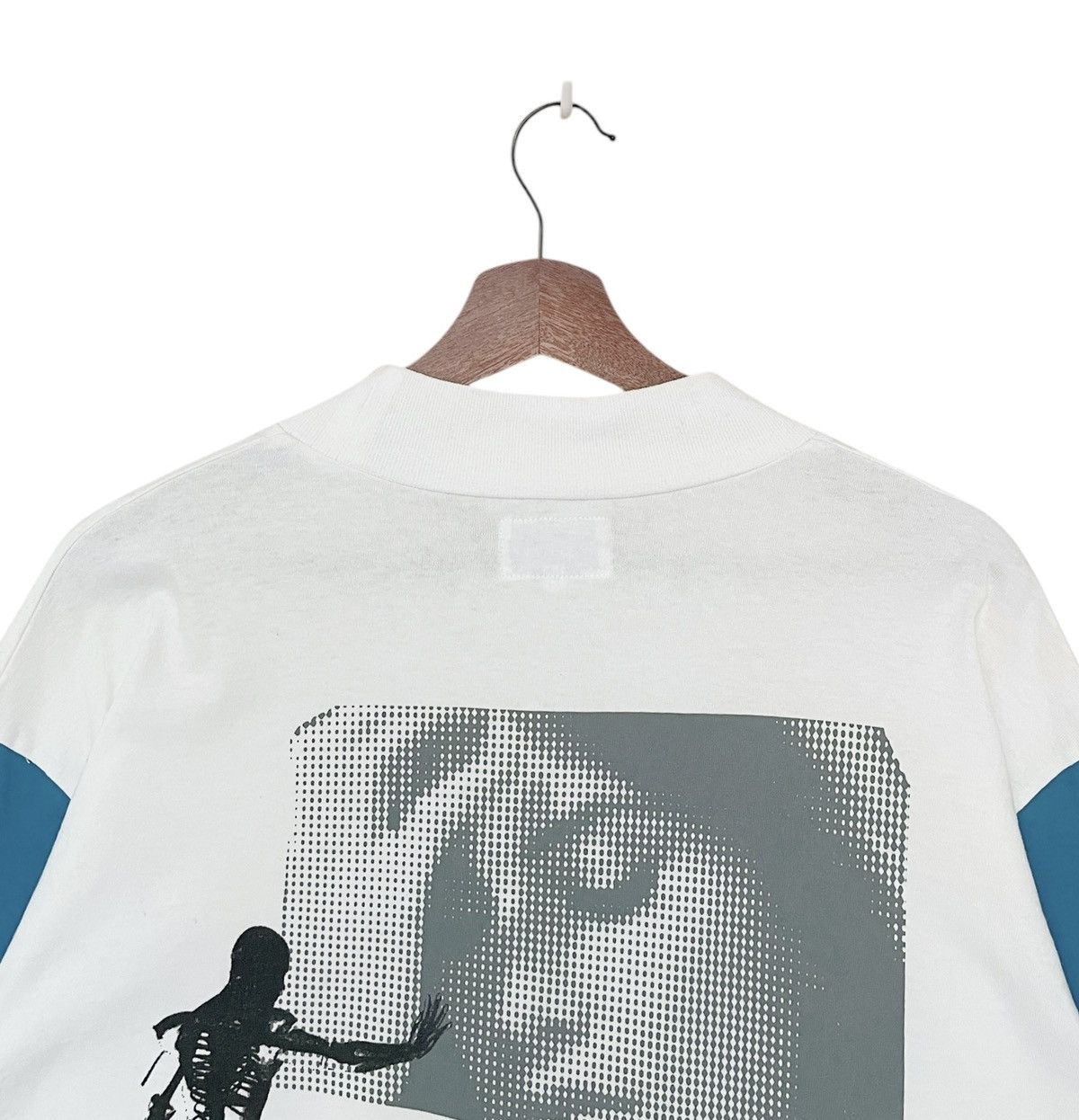 Cav Empt Vintage Japanese Brand Cav Empt T-shirt 2000s Size US L / EU 52-54 / 3 - 8 Thumbnail