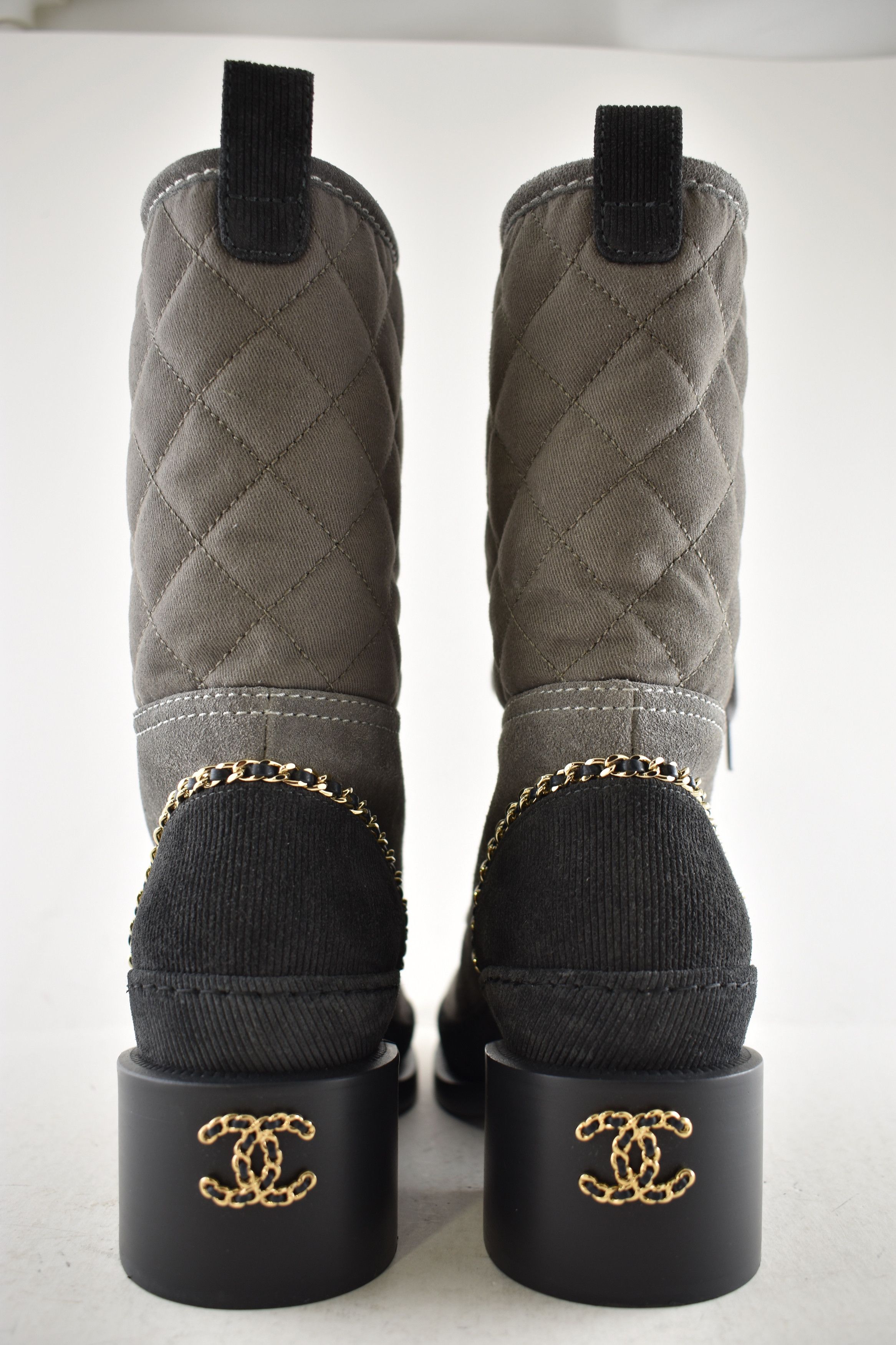 Chanel Chanel 24K Grey Quilted Chain Combat Military Tall Boot 36 Size US 6 / IT 36 - 17 Thumbnail