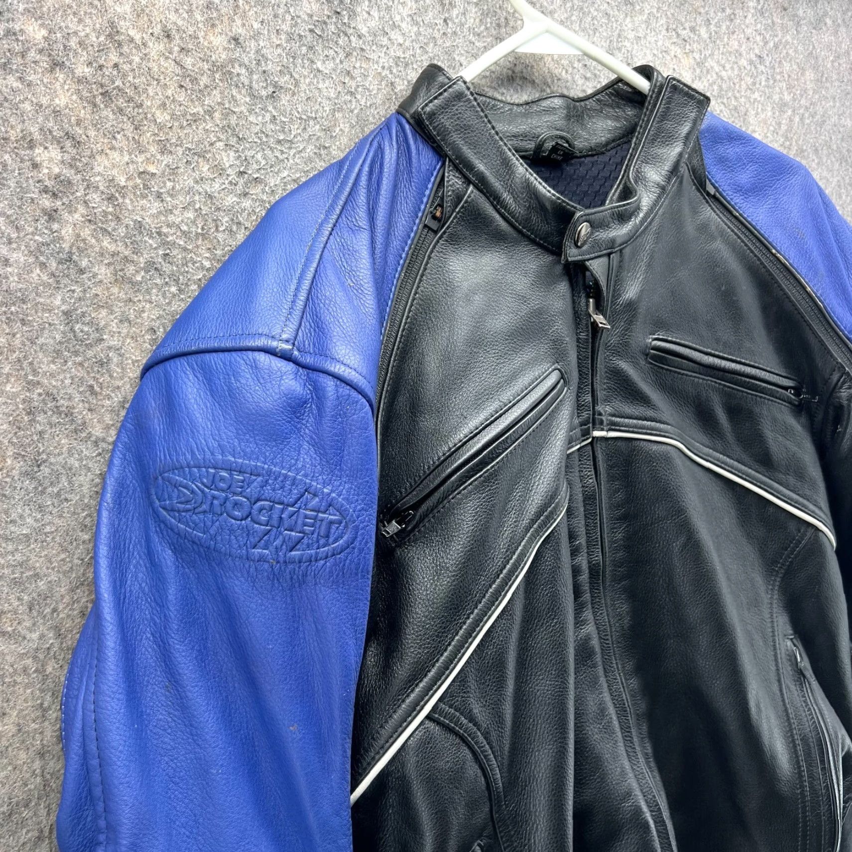Joe Rocket Joe Rocket Jacket Mens L Blue Leather Full Zip Padded Biker Armor Sports/Business/Casual Vintage: No Size US L / EU 52-54 / 3 - 2 Thumbnail
