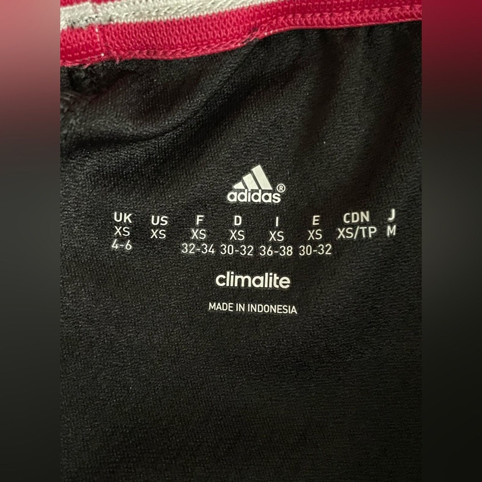Adidas Adidas Field Day Climalite pants with pink stripes Women XS Size 28" / US 6 / IT 42 - 5 Thumbnail