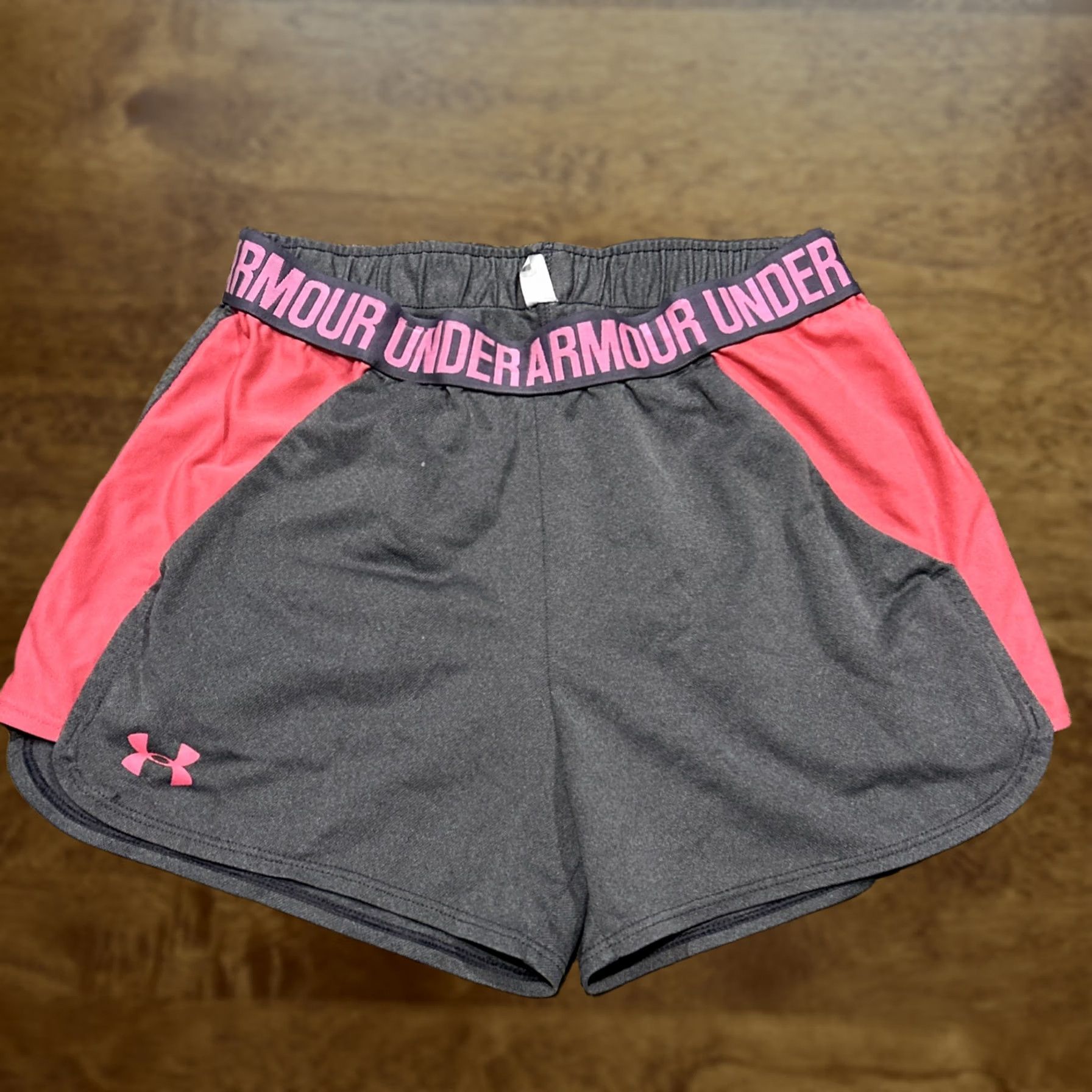 Under Armour Under Armour Women's Gray Athletic Loose Fit Shorts S Pockets A34 Size 28" / US 6 / IT 42 - 1 Thumbnail