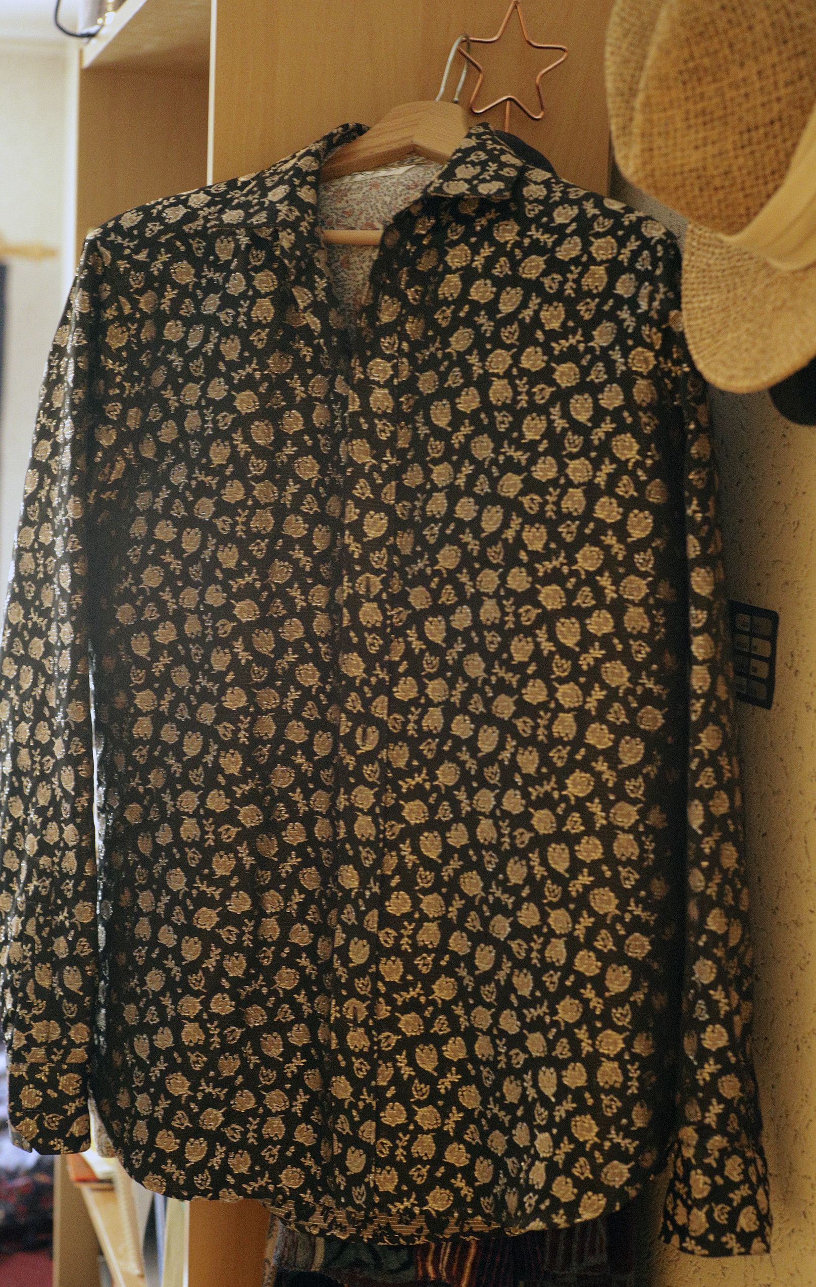 Hedi Slimane × Saint Laurent Paris Saint Laurent SS15 surf sound dress shirt (gold) Size US M / EU 48-50 / 2 - 1 Thumbnail