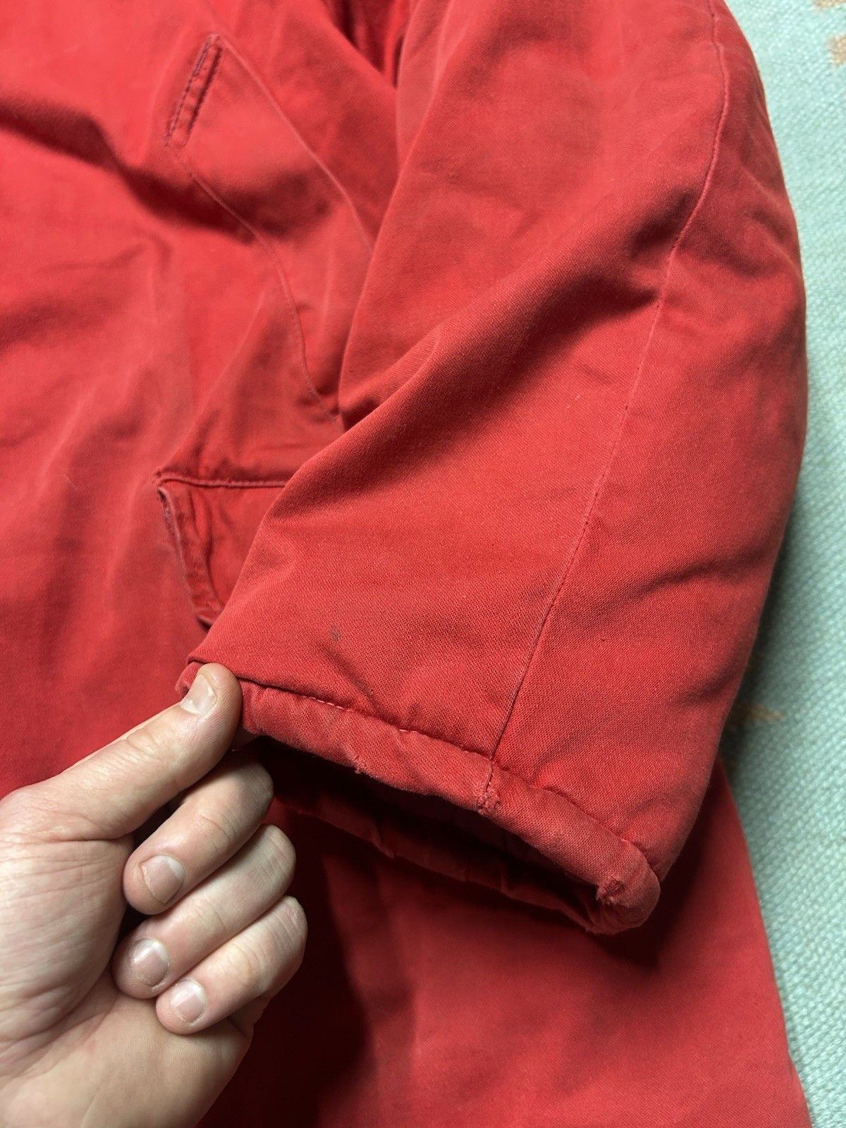 Vintage 1950s quilt lined parka jacket expedition survival red L Size US L / EU 52-54 / 3 - 4 Thumbnail
