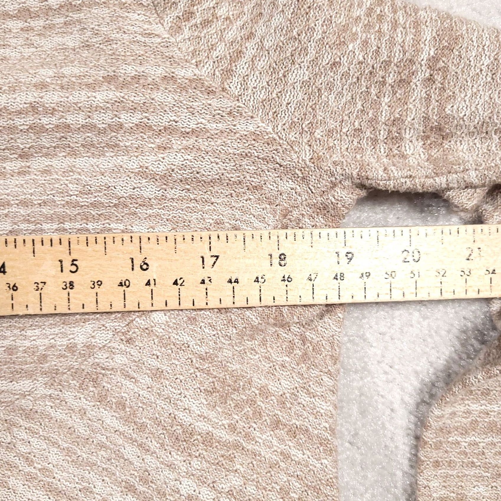 Vintage The Limited Sweater Cardigan Women's Small Beige Knit Long Sleeve Asymmetrical Size S / US 4 / IT 40 - 7 Thumbnail