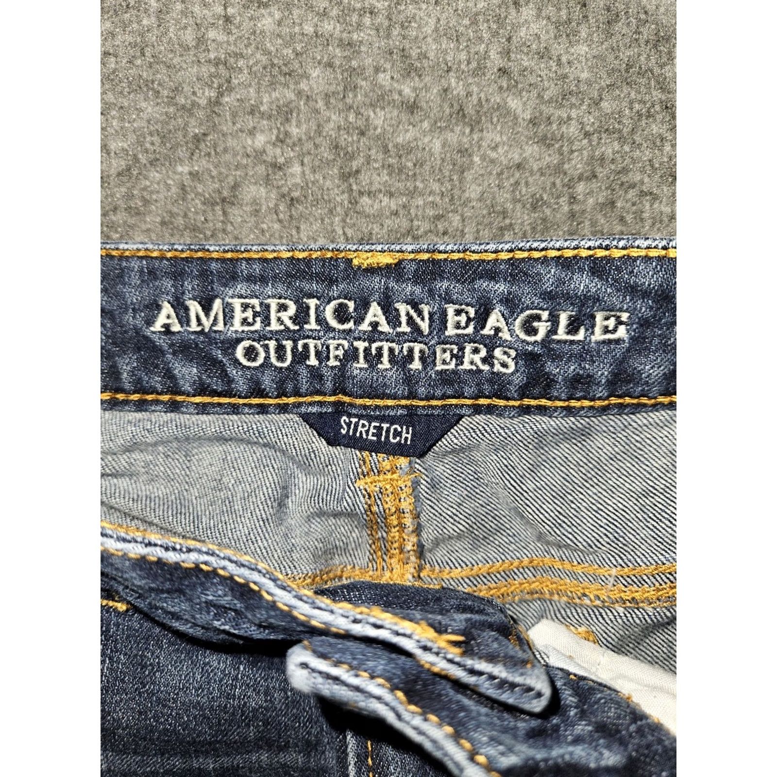 American Eagle Outfitters VINTAGE American Eagle Outfitters Bermuda Shorts Women's 6 Mid Blue Stretch Preppy Denim 5-Pocket Mens? Size 28" / US 6 / IT 42 - 2 Thumbnail