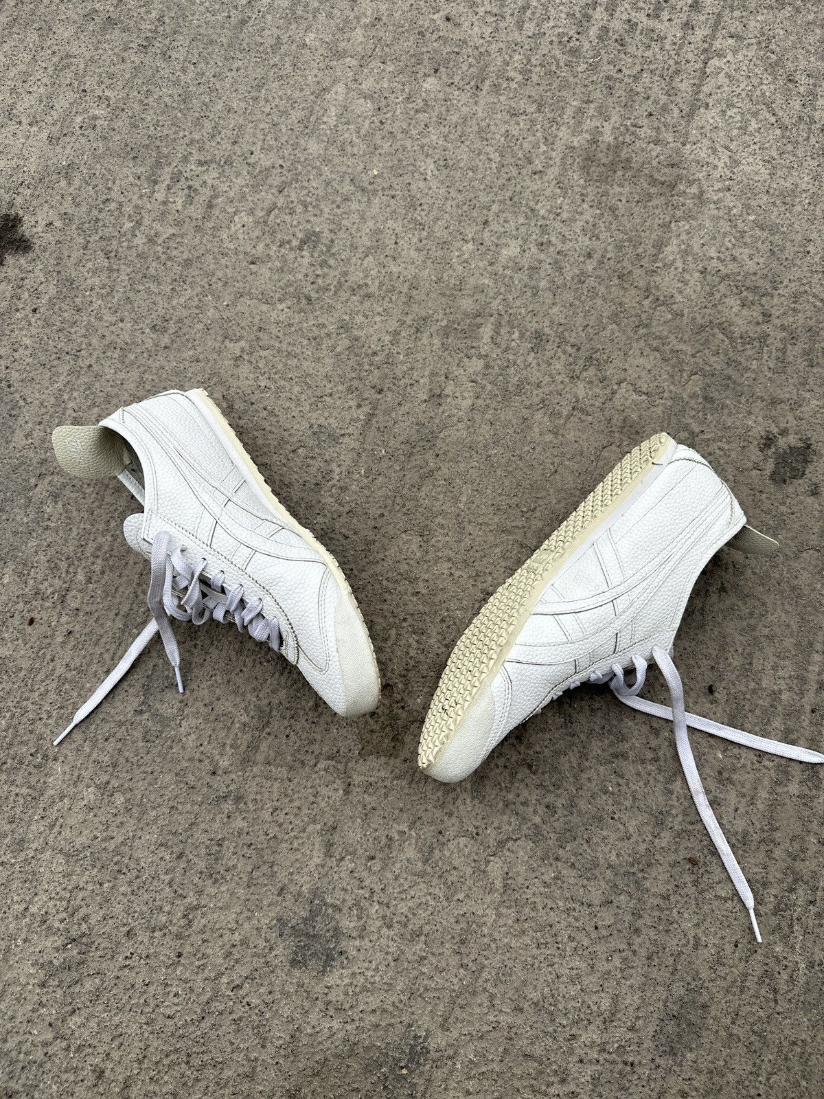 Asics × Japanese Brand × Vintage Onitsuka tiger triple white Size US 8.5 / EU 41-42 - 2 Thumbnail