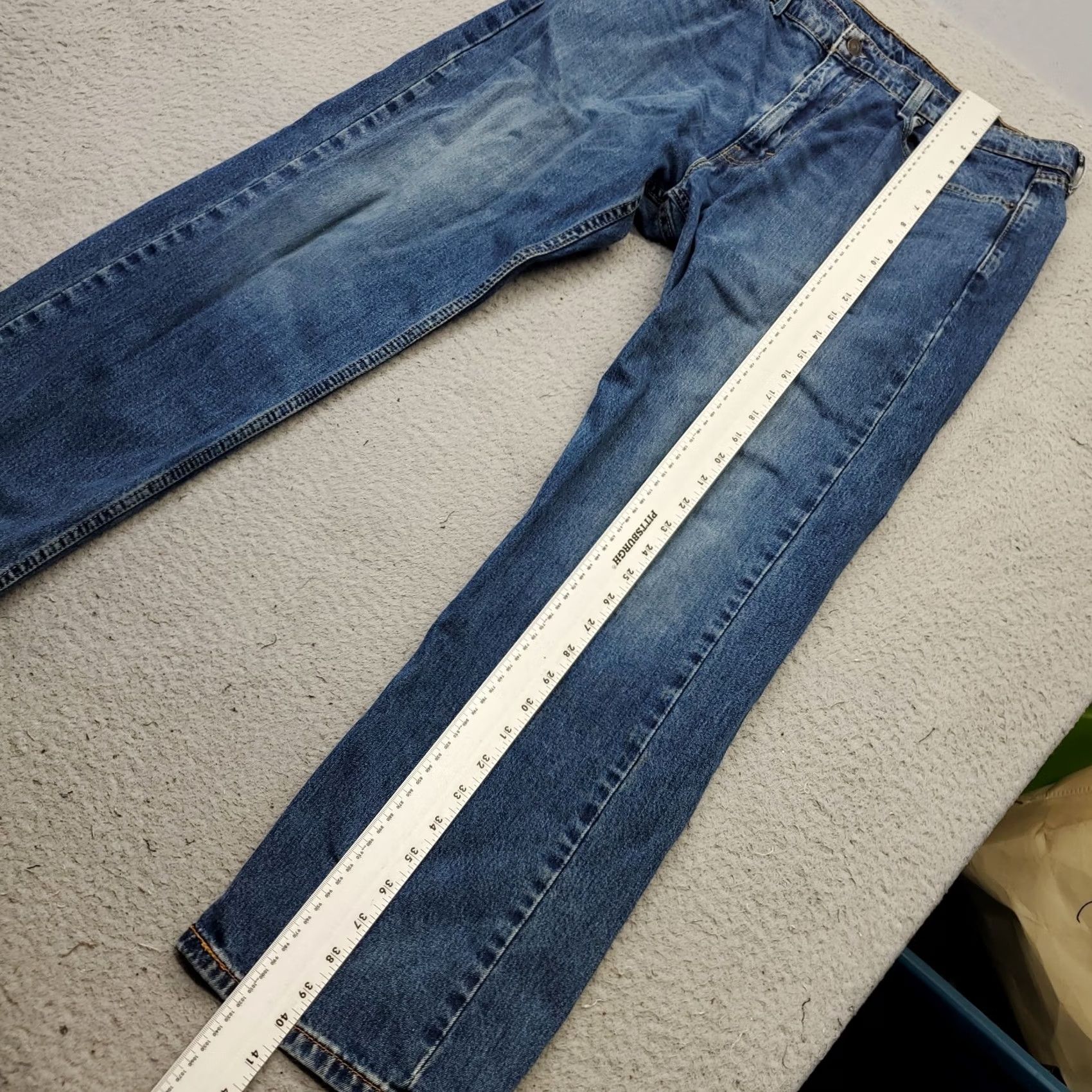 Levi's Levi's 505 Straight Jeans Mens 38x30 Blue Denim Stretch Regular Fit Medium Wash Jeans Mens 38 Blue Denim Stretch Regular Fit Medium Wash Size US 38 / EU 54 - 3 Thumbnail