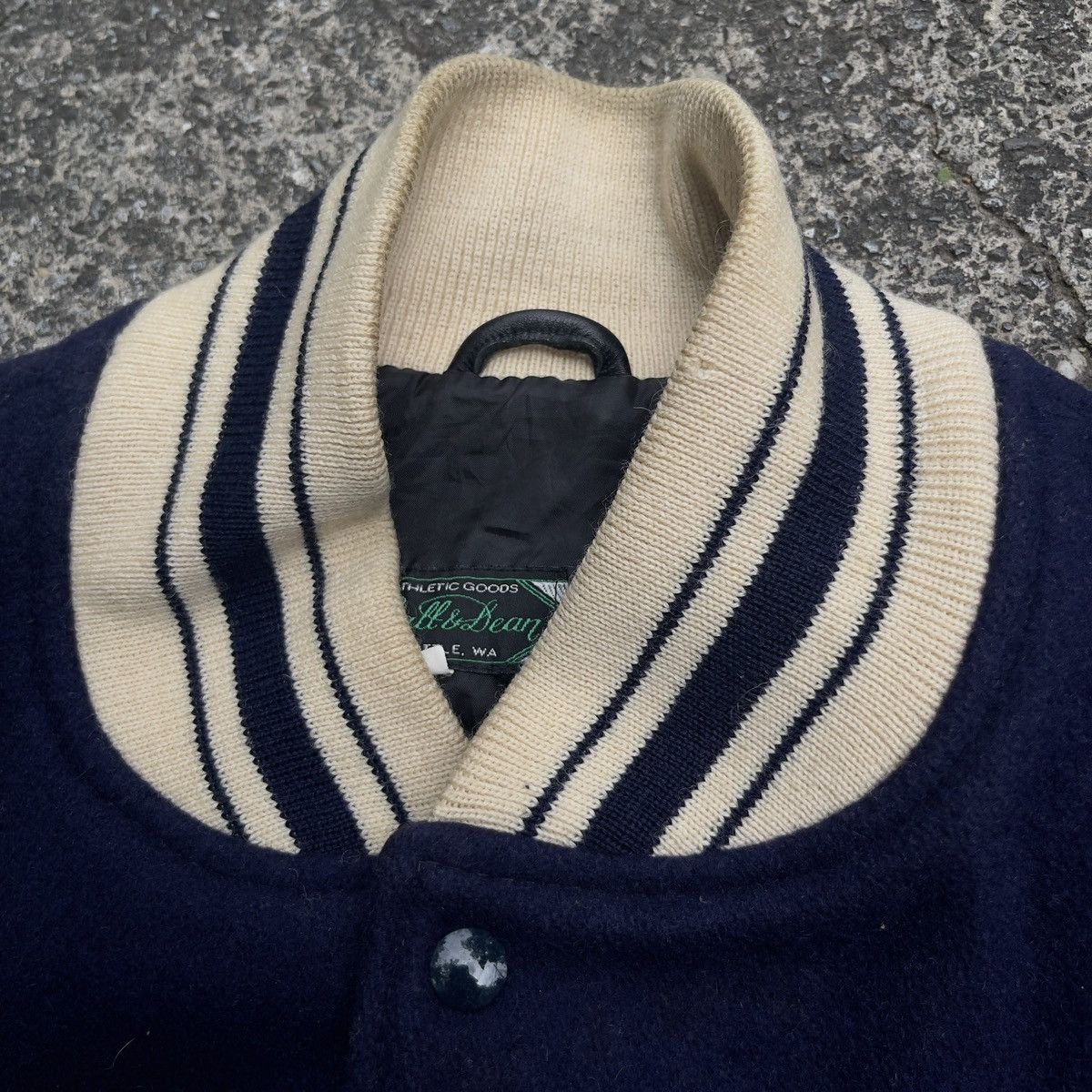 Vintage Vintage STALL & DEAN YALE Leather Letterman Varsity Jacket Size US XL / EU 56 / 4 - 5 Thumbnail