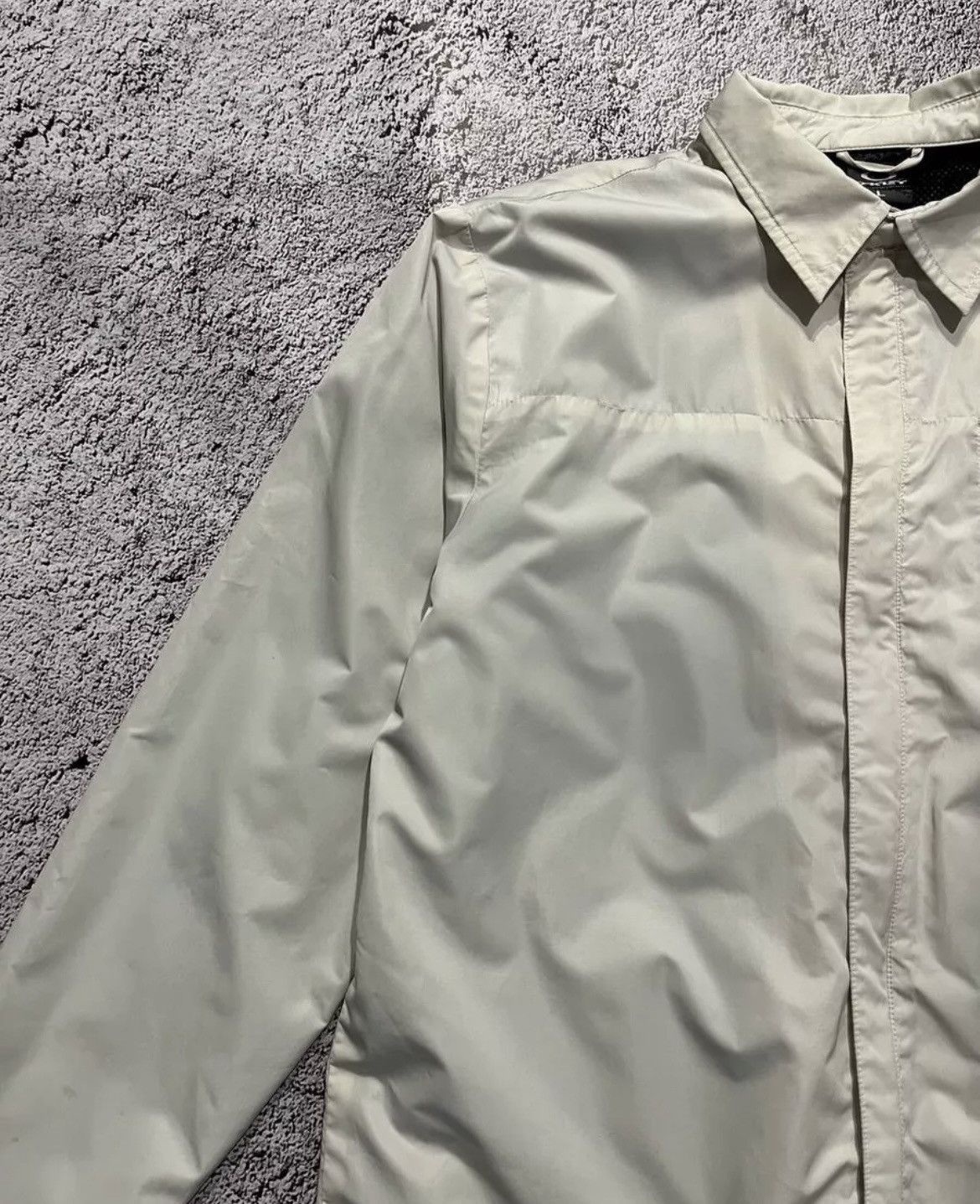 Oakley × Vintage Oakley White Jacket Mens Size L Size US L / EU 52-54 / 3 - 3 Thumbnail