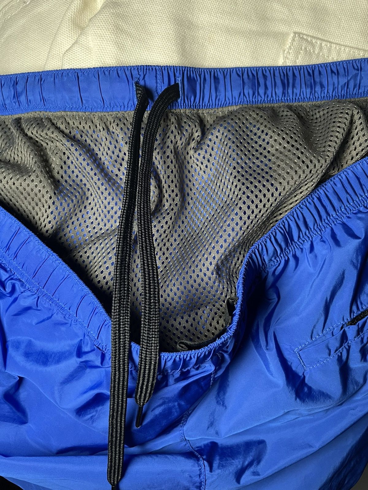 Prada Prada Triangle Emblem Nylon Shorts Size US 34 / EU 50 - 11 Thumbnail