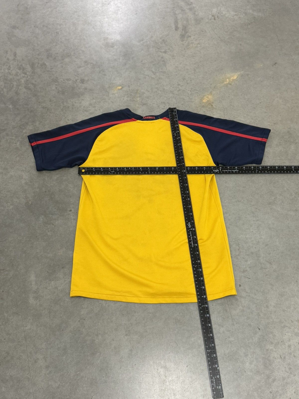 Nike Arsenal FC 2008 Away Soccer Jersey Nike Yellow UK Small Size US S / EU 44-46 / 1 - 6 Thumbnail