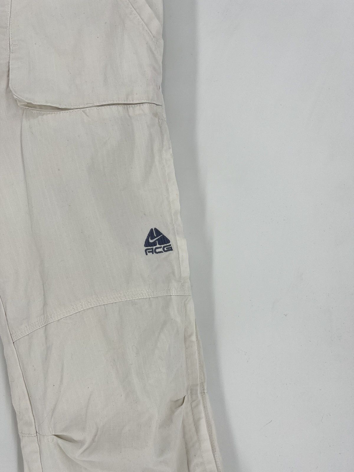 Nike ACG Vintage Nike Acg Zipper Tracking White Pants Outdoor Life Size US 31 - 5 Thumbnail