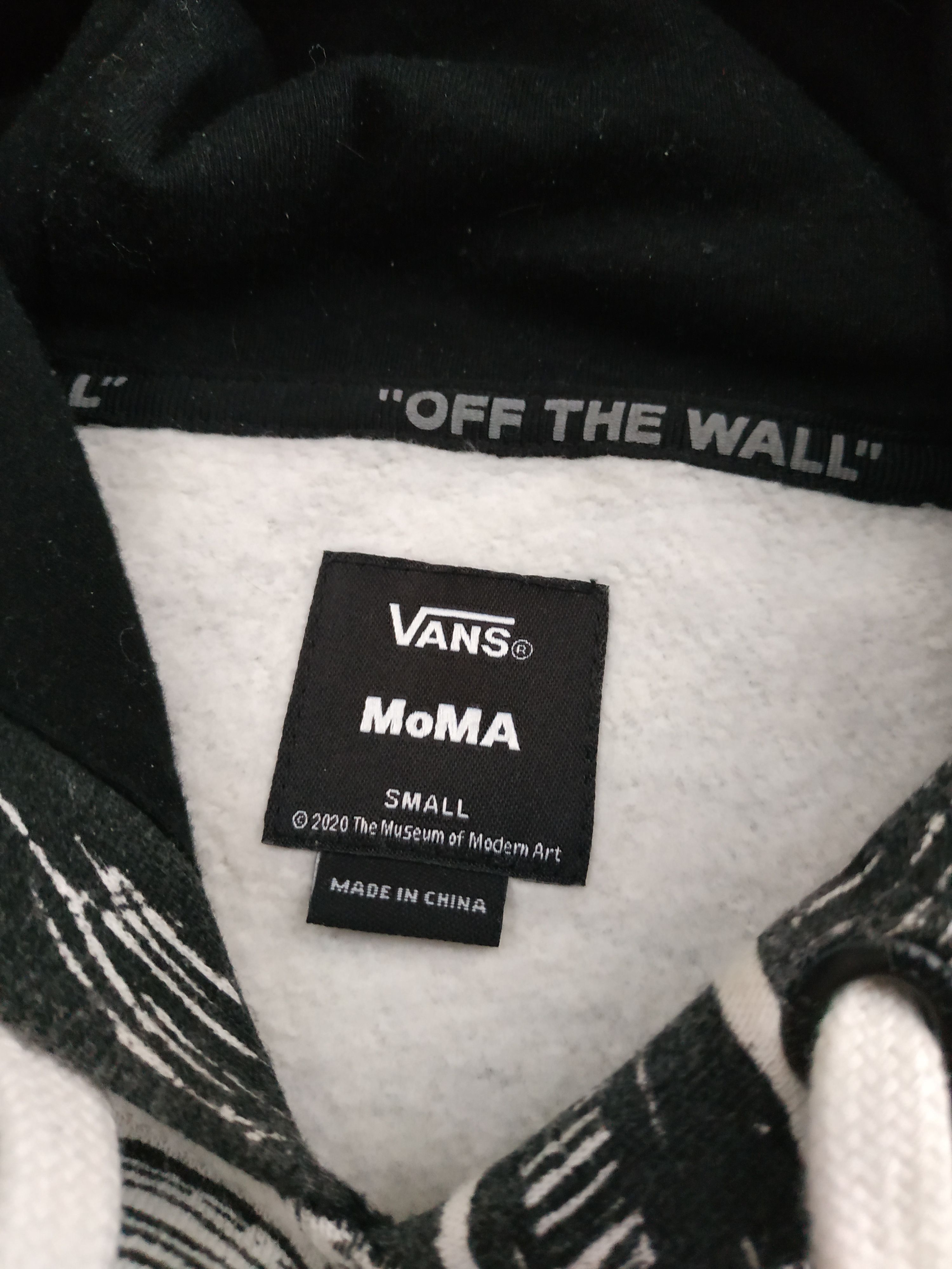 Vans Vans x MoMA Munch The Scream Men's Hoodie, s. SMALL, fit. M Size US M / EU 48-50 / 2 - 11 Thumbnail