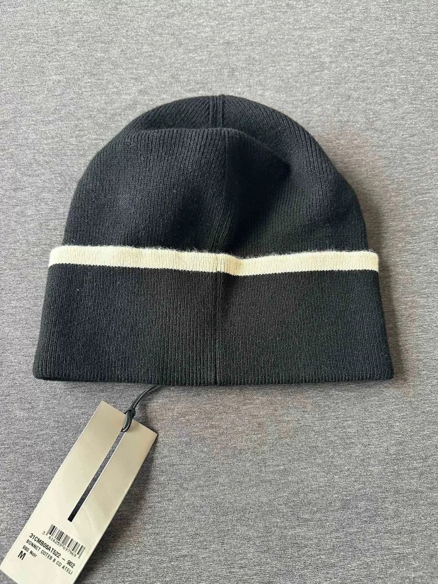 Dior Dior Black Classic Knit Hat. Size ONE SIZE - 2 Thumbnail
