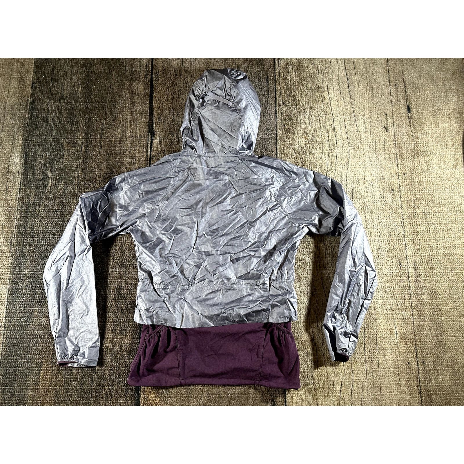 Outdoor Research Outdoor Research Helium Wind Hoodie Jacket Women's XS Size XS / US 0-2 / IT 36-38 - 8 Thumbnail