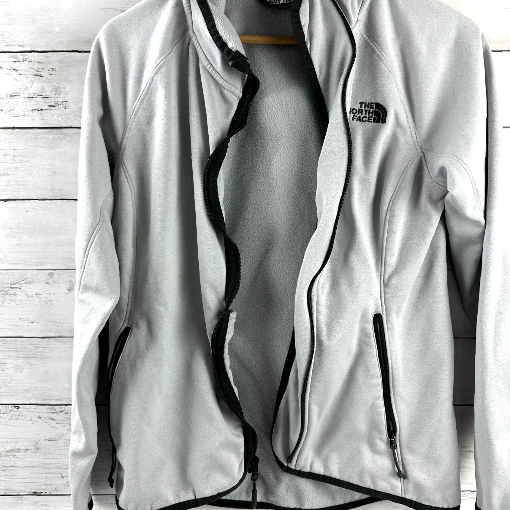 The North Face The North Face Womens Jacket M Gray Hooded full Zip Casual Running Size M / US 6-8 / IT 42-44 - 6 Thumbnail