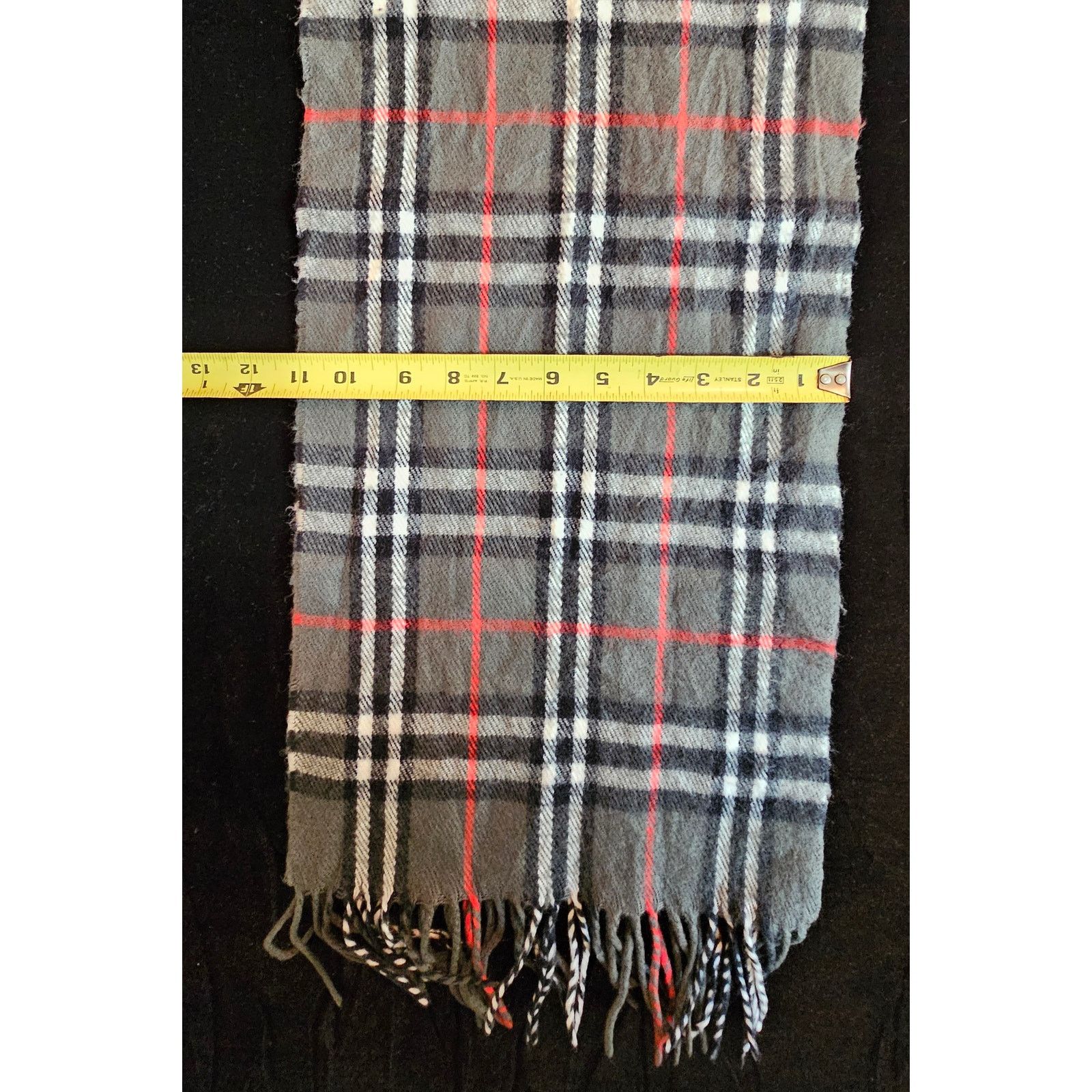Burberry BURBERRYs of London 100% Lambswool Gray Scarf Nova Check Size ONE SIZE - 6 Thumbnail