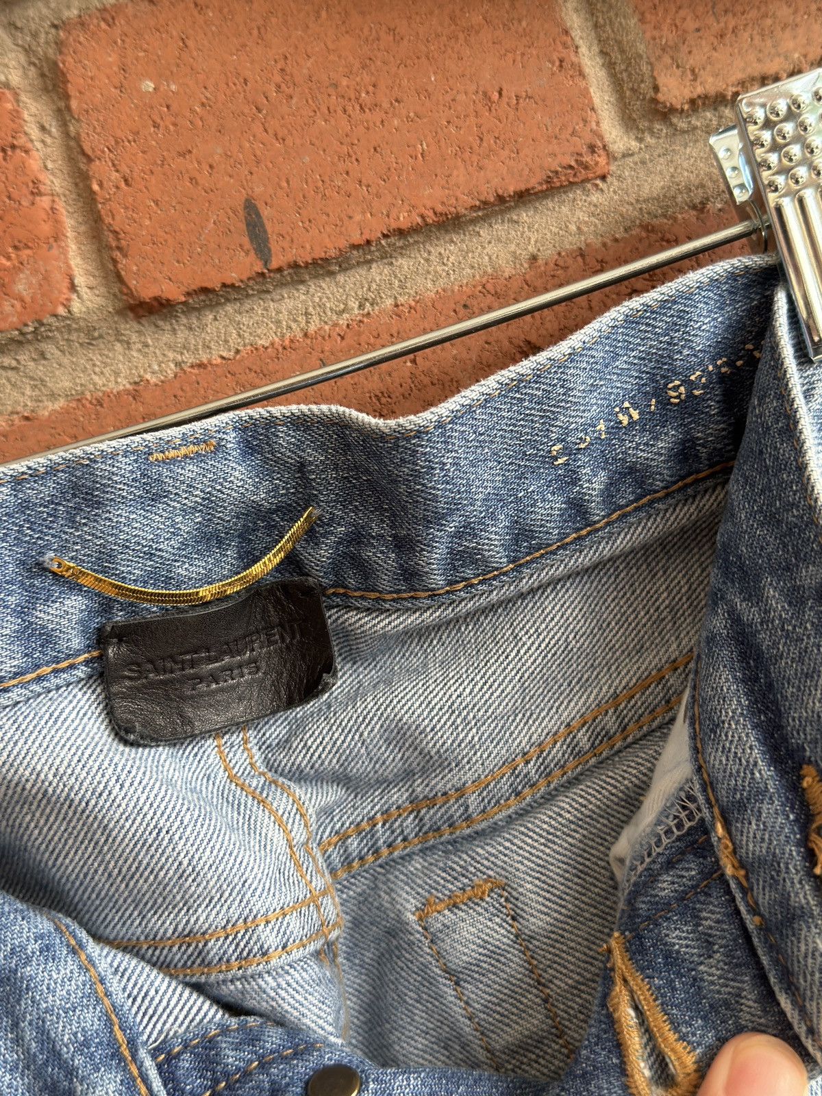 Saint Laurent Paris Saint Laurent Paris 2021 Washed Blue Jeans Size 25" / US 0 / IT 36 - 4 Thumbnail