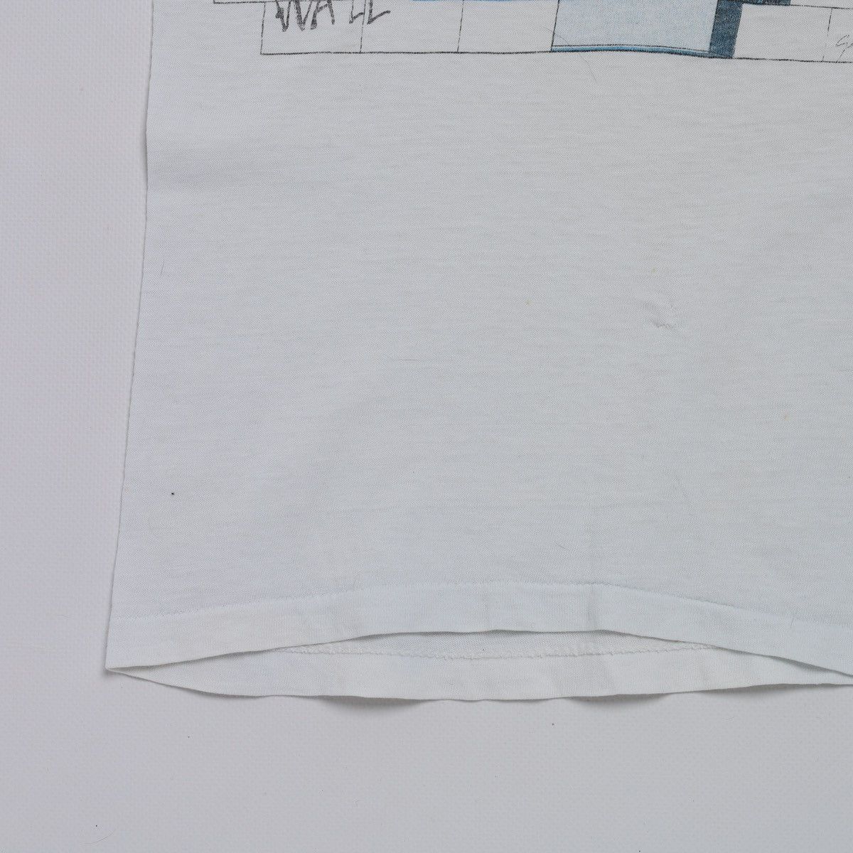 Pink Floyd 80s Pink Floyd The Wall Vintage Tee Rare shirt Gerald Scarfe Size US XS / EU 42 / 0 - 4 Thumbnail