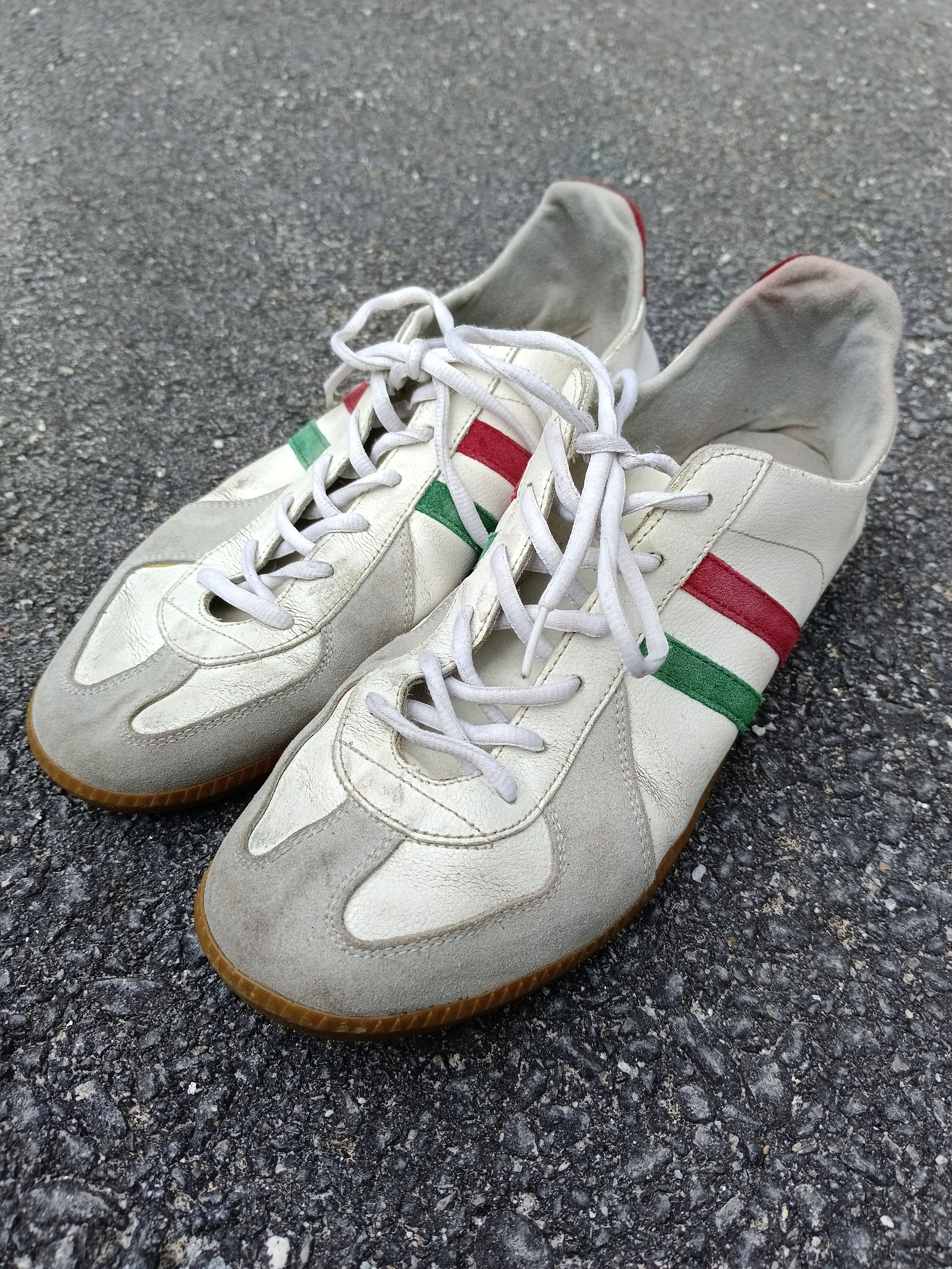 Budweiser × Vintage GERMAN ARMY TRAINER GW SPORT 270 MARGIELA REPLICA Size US 9 / EU 42 - 3 Thumbnail