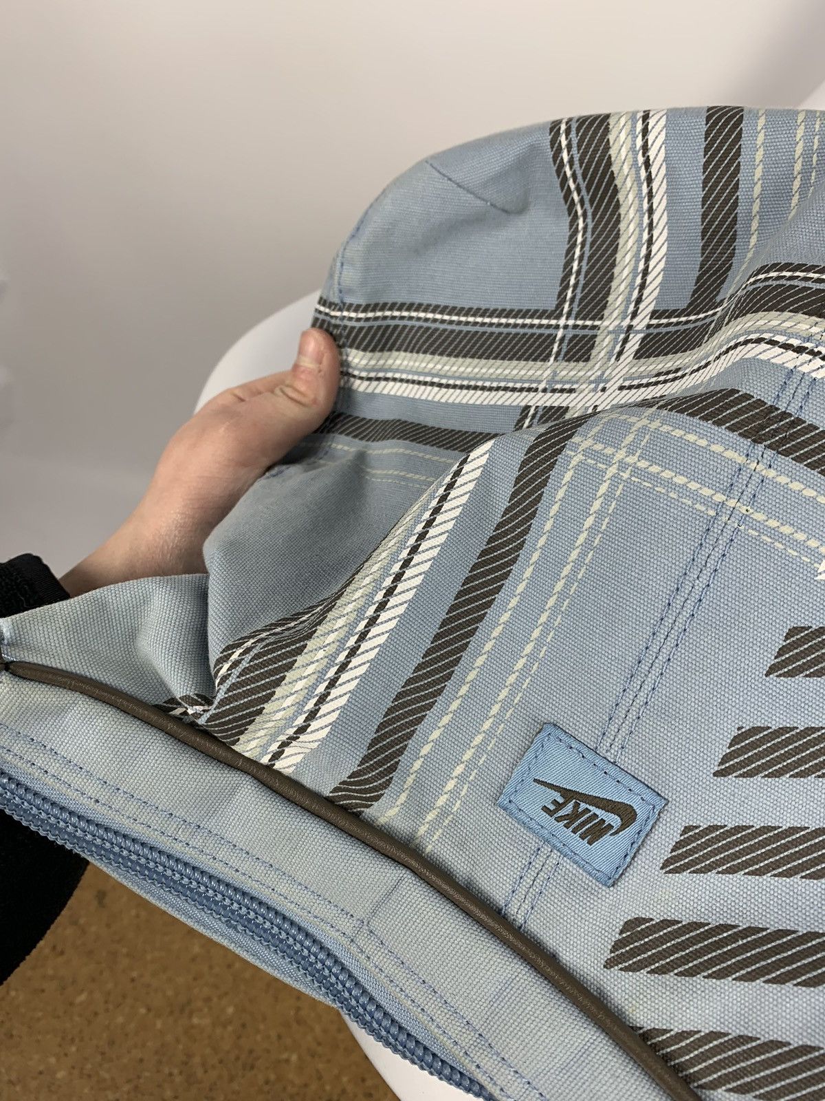 Nike Vintage Y2K Nike Plaid Pouch Bag One Size Baby Blue Logo Size ONE SIZE - 19 Thumbnail