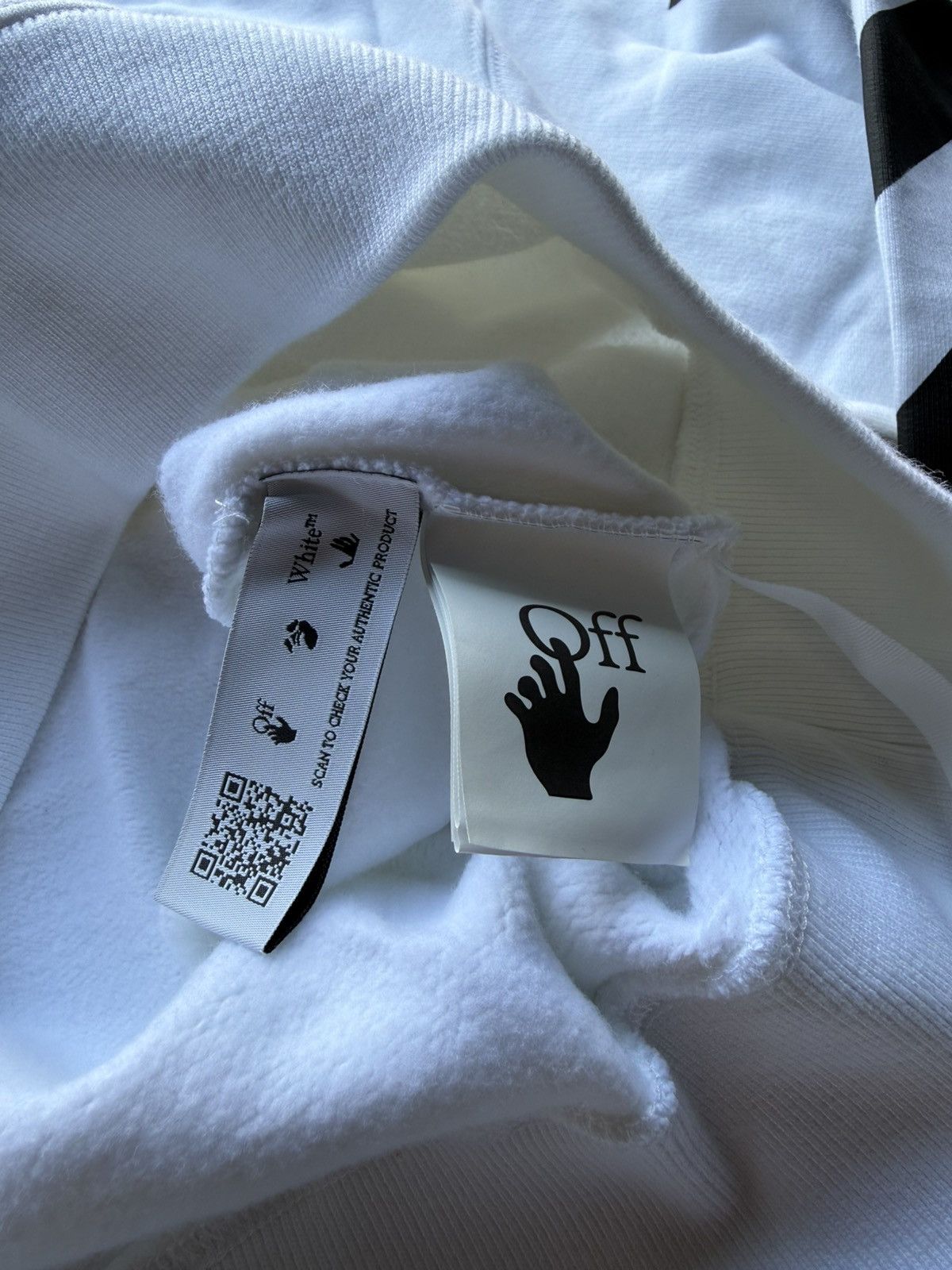Off-White Off-White Diagonal Helvetica Oversized Hoodie White Size US S / EU 44-46 / 1 - 11 Thumbnail