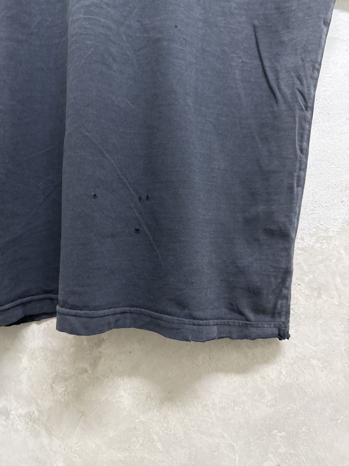 Champion 2000s Champion Sun Faded Distressed Pocket Tees Size US S / EU 44-46 / 1 - 5 Thumbnail