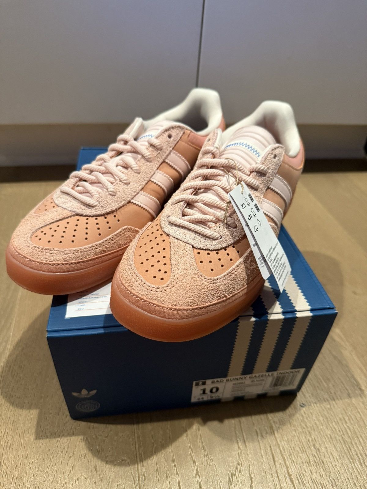 Adidas adidas Bad Bunny x Gazelle Indoor Cabo Rojo Size US 10 / EU 43 - 1 Thumbnail