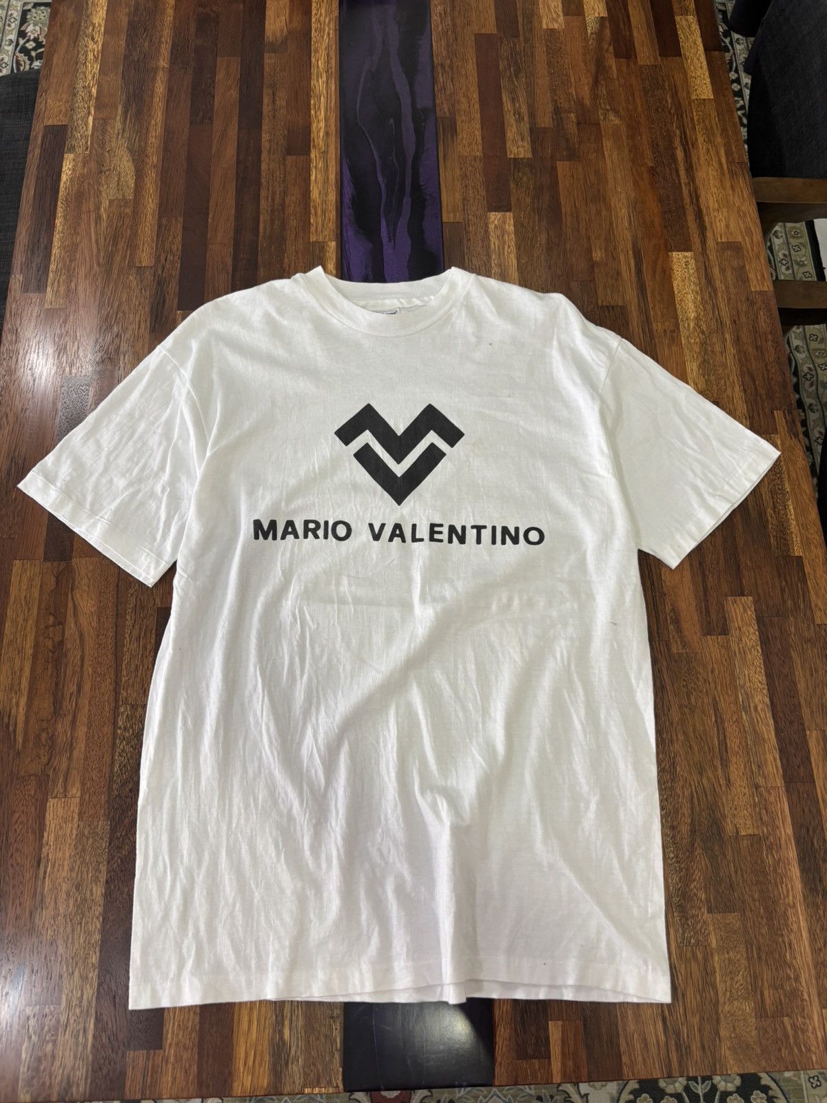 Mario Valentino × Vintage Vintage Mario Valentino Tshirt Size US L / EU 52-54 / 3 - 1 Thumbnail