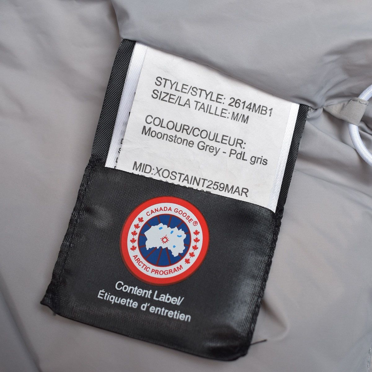 Canada Goose *BNWOT* CANADA GOOSE EVERETT PUFFER DOWN VEST Size US M / EU 48-50 / 2 - 6 Thumbnail