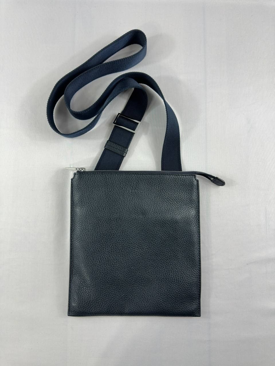 Hugo Boss Hugo Boss Crossbody Leather Navy Blue Shoulder Bag Size ONE SIZE - 1 Thumbnail