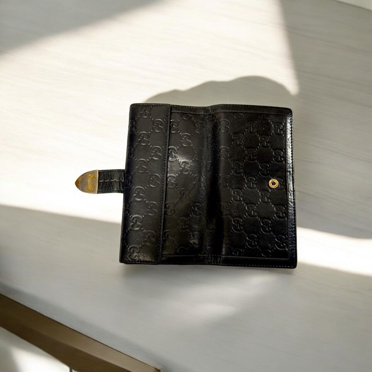 Gucci GUCCI LONG WALLER IN BLACK LEATHER IN MINT EUC AUTHENTIC Size ONE SIZE - 3 Thumbnail