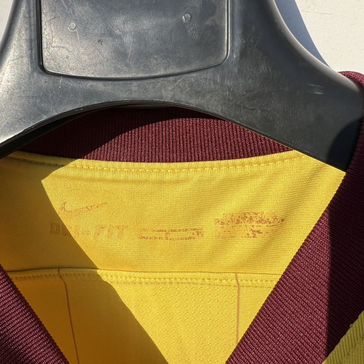 Nike × Vintage Vintage Nike Arsenal London Jersey 2010-2012 yellow Size US S / EU 44-46 / 1 - 7 Thumbnail