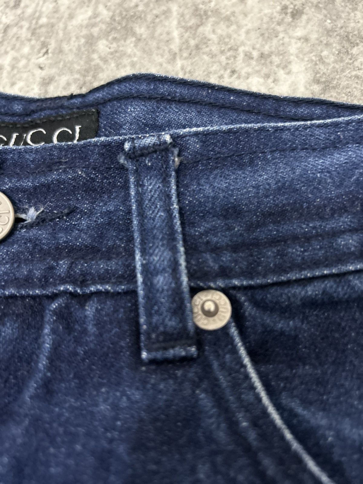 Gucci Gucci Embroidery Logo Back Pocket Jeans Size US 27 - 10 Thumbnail
