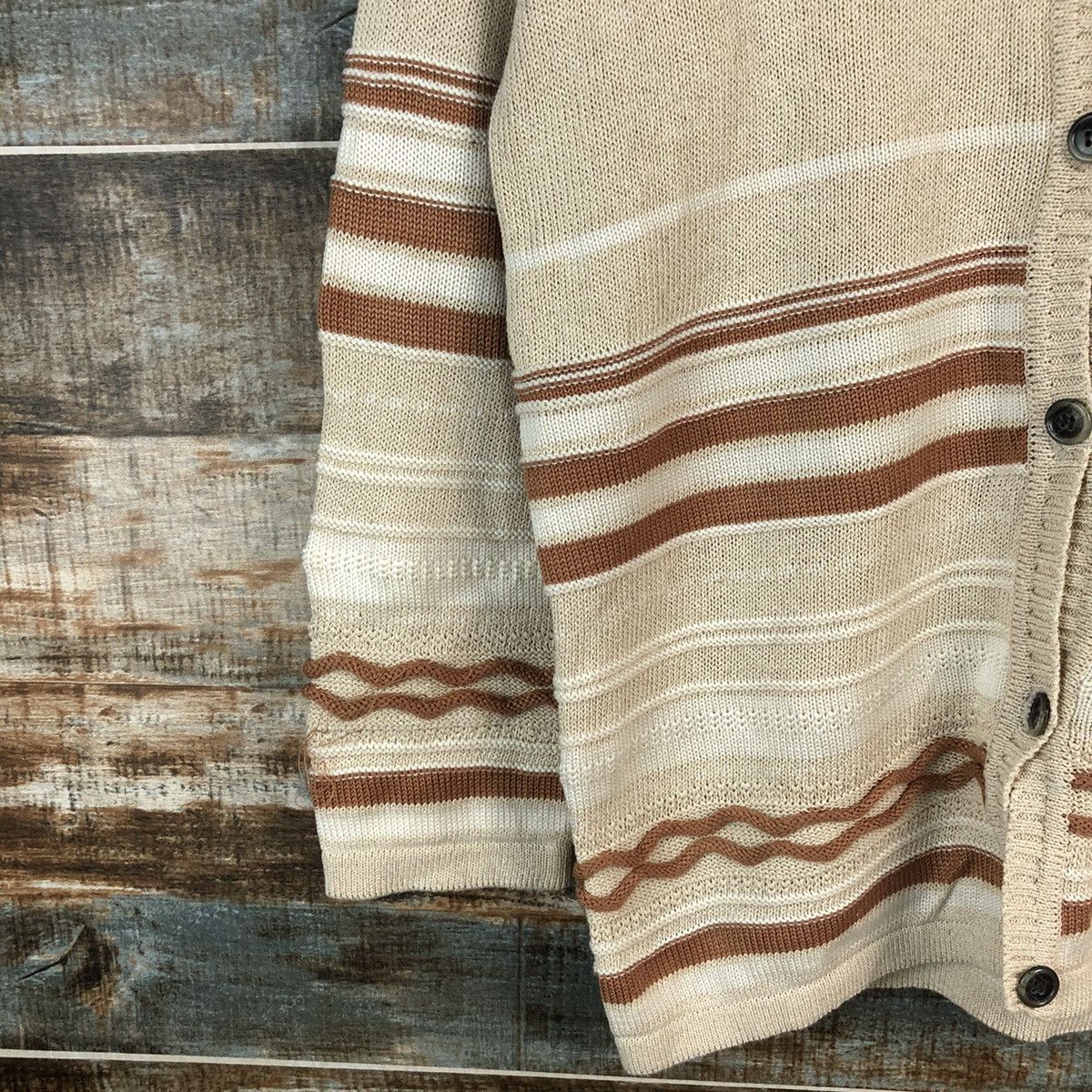 Japanese Brand Gispy Blue Cream Cardigan vintage Knitwear #A1952 Size US M / EU 48-50 / 2 - 7 Thumbnail