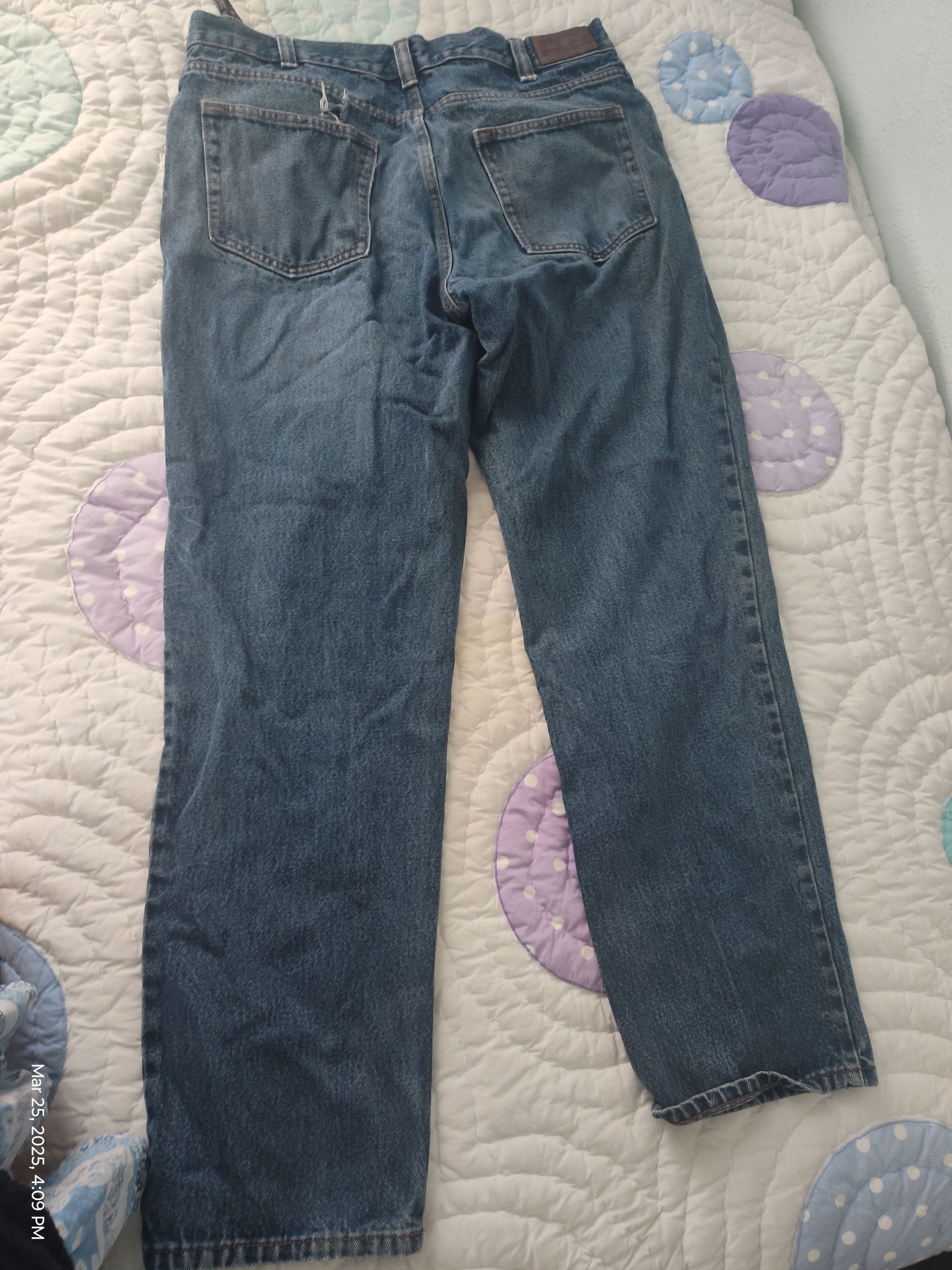 Kirkland Signature Kirkland distressed men's baggie jeans Size US 34 / EU 50 - 1 Thumbnail