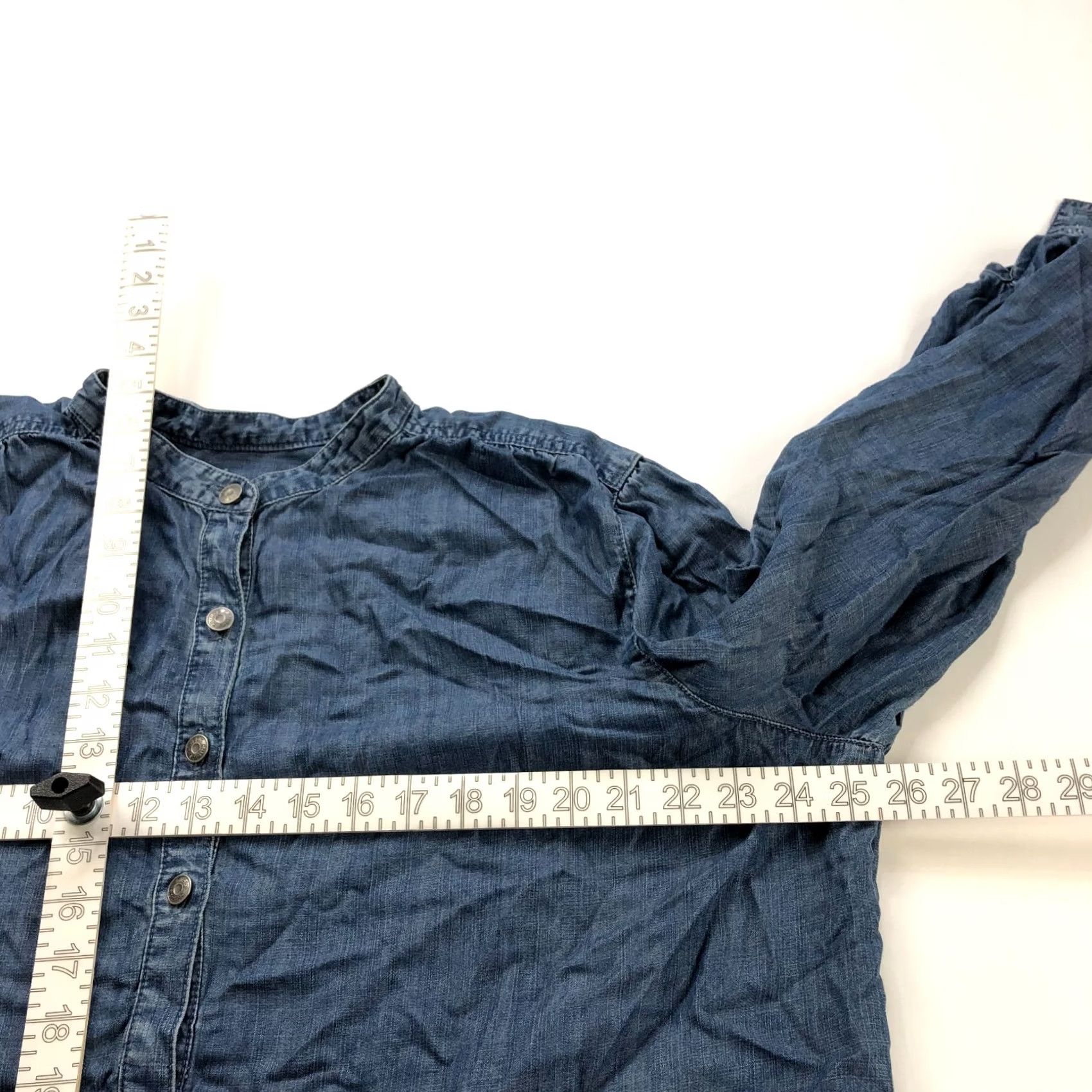 Vintage Chico's Chambray Lyocell Button Long Sleeve Shirt Blouse Blue - 4 US 20 Women’s Clothing Shirt Blouse Casual Series Size 3XL / US 20-22 - 5 Thumbnail