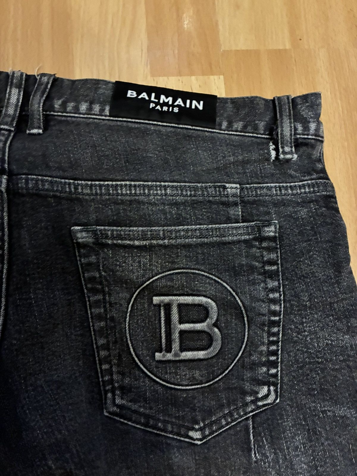 Balmain *Final Drop* Vintage Balmain Stonewash Biker Jeans Size US 36 / EU 52 - 13 Thumbnail
