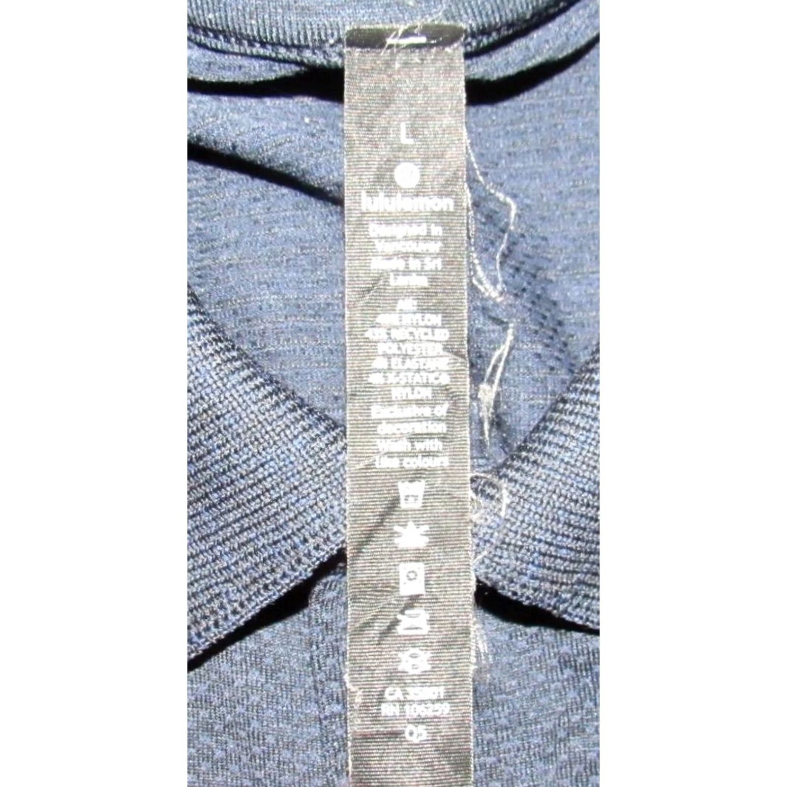 Lululemon LULULEMON Navy Blue Metal Vent Short Sleeve Polo Shirt Large Mens Size US L / EU 52-54 / 3 - 4 Thumbnail