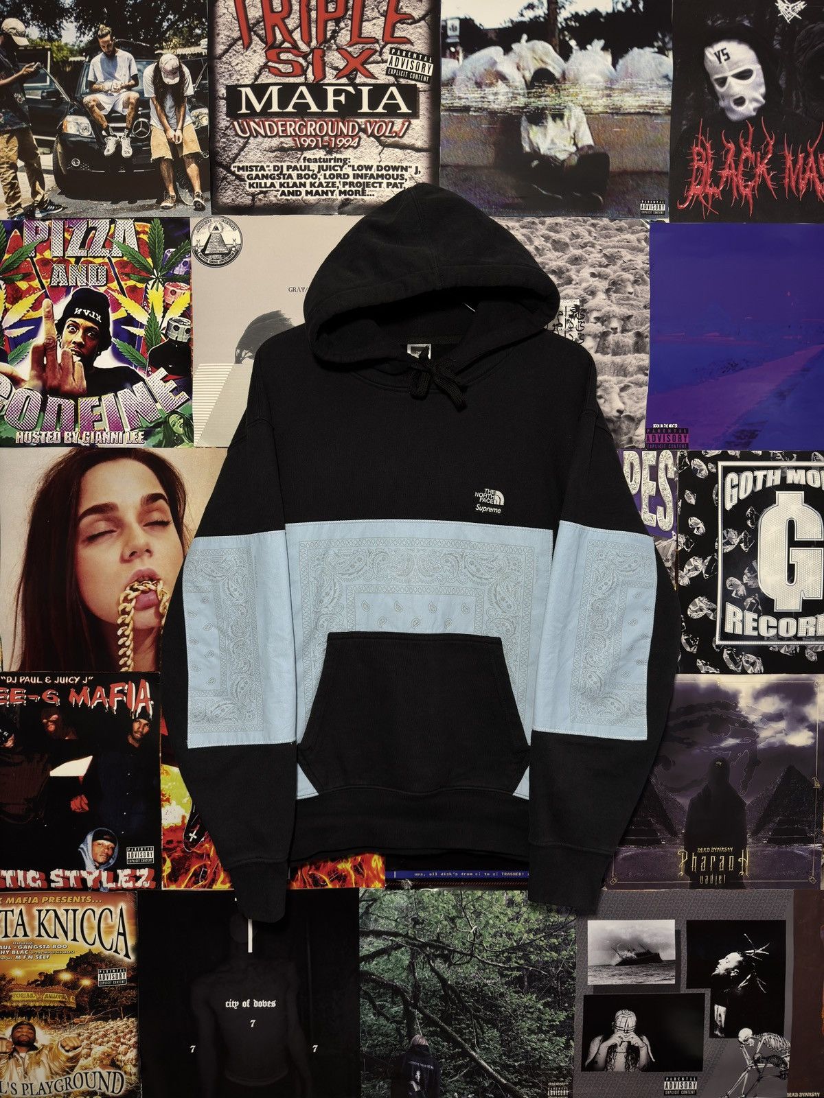 Supreme × The North Face Supreme x The North Face Bandana Hoodie Size US M / EU 48-50 / 2 - 1 Thumbnail