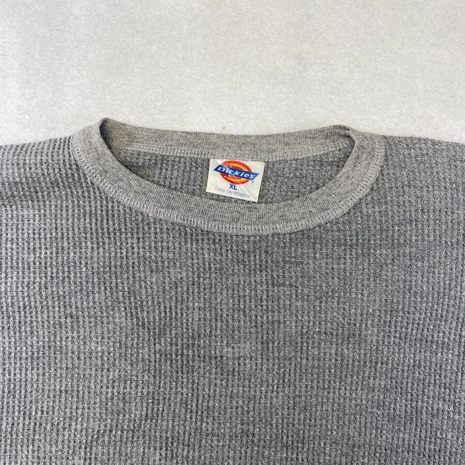 Dickies Dickies Streetwear Tee Thrifted Vintage Style Size XL Size US XL / EU 56 / 4 - 8 Thumbnail