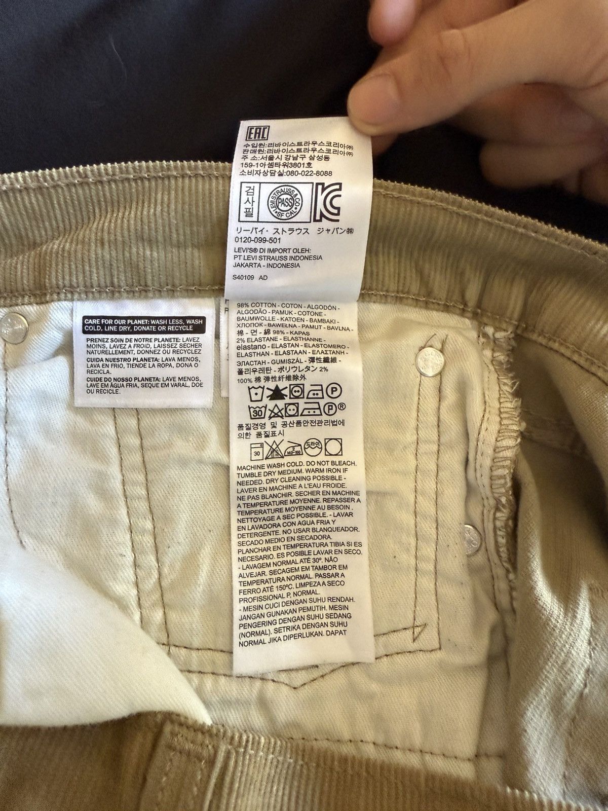 Levi's 511 corduroy jeans Size US 34 / EU 50 - 6 Thumbnail