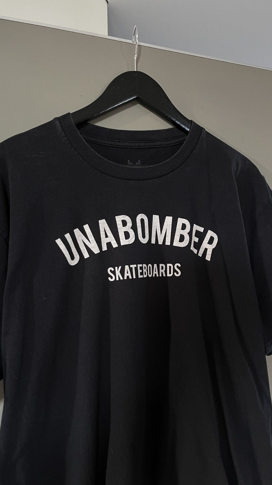 Shorty's Skateboards UNABOMBER Skateboards Big Logo Super Rare T-shirt Size US XL / EU 56 / 4 - 2 Thumbnail