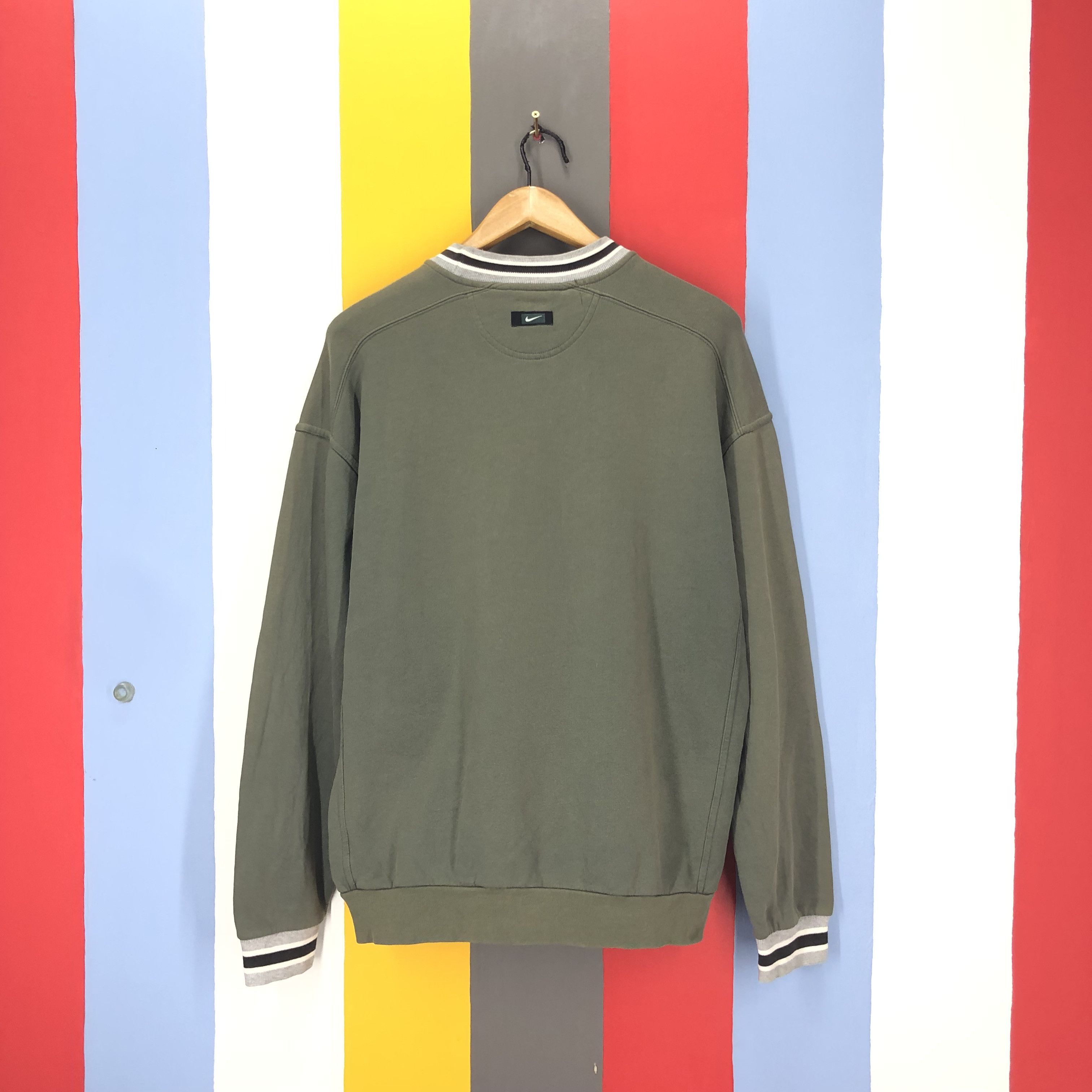 Nike 90s Vintage NIKE SILVER LABEL Crew Neck Sweatshirt #1675/05 Size US M / EU 48-50 / 2 - 11 Thumbnail