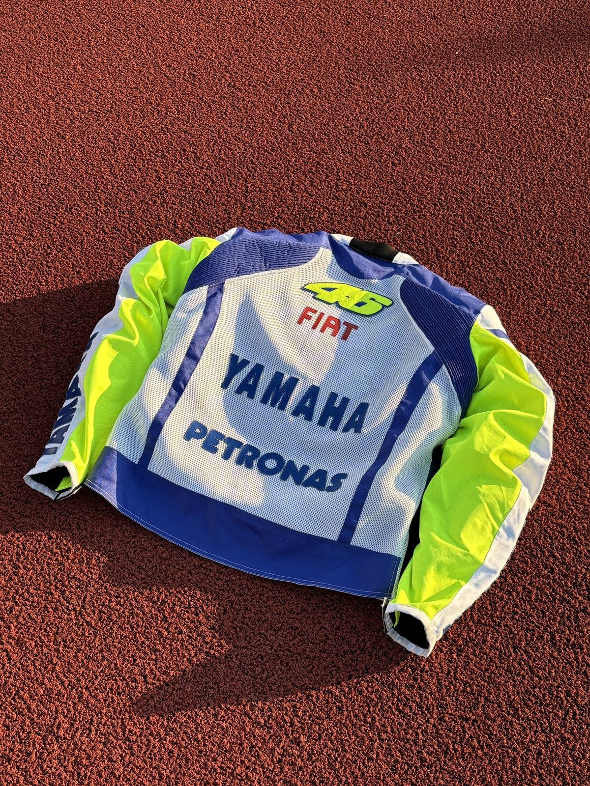 Yamaha Fiat Yamaha Petronas Racing Motocycles Jacket Size US L / EU 52-54 / 3 - 6 Thumbnail
