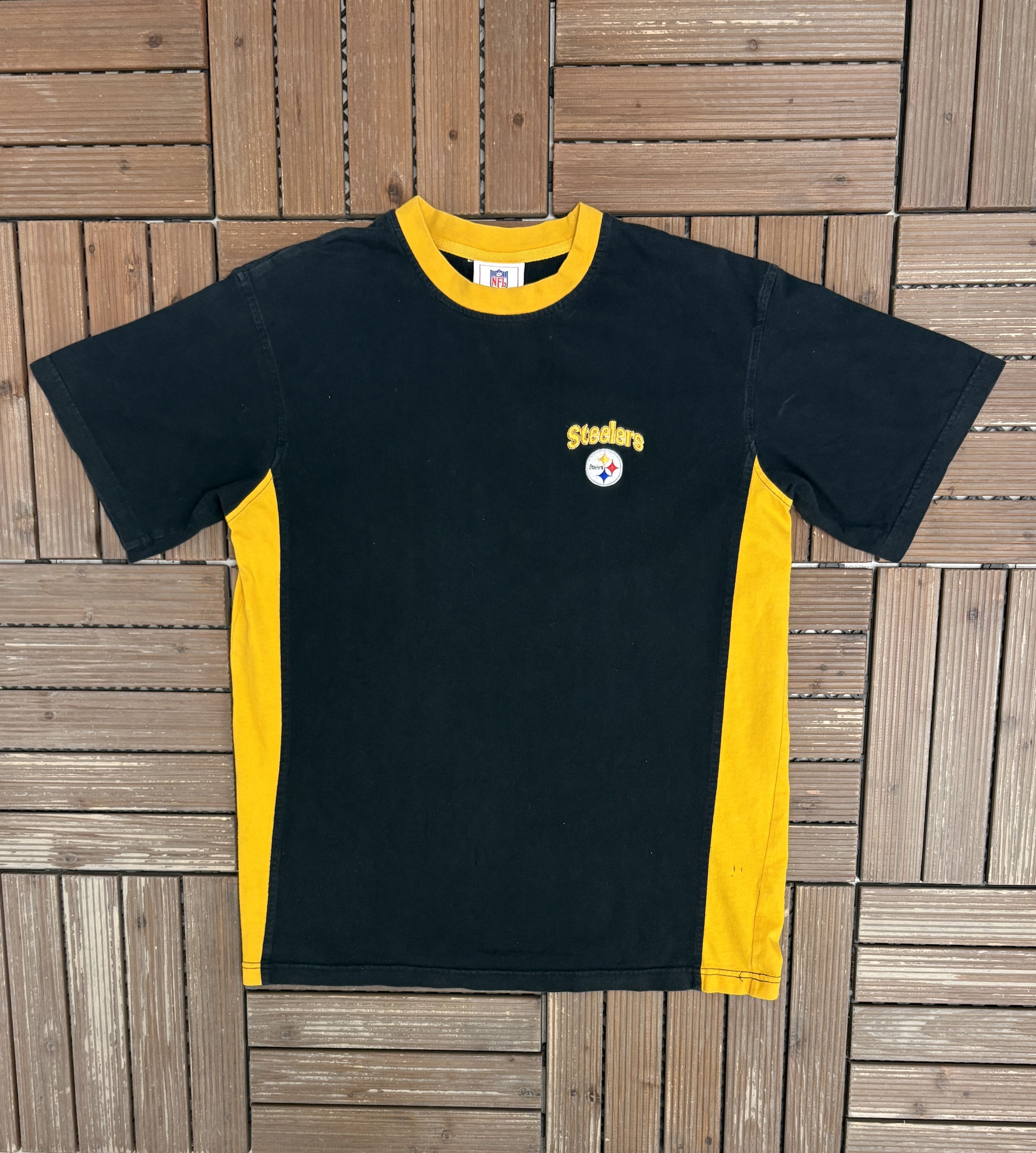 Vintage Pittsburgh Steelers Embroidered Vintage Black Tee Size US L / EU 52-54 / 3 - 1 Thumbnail
