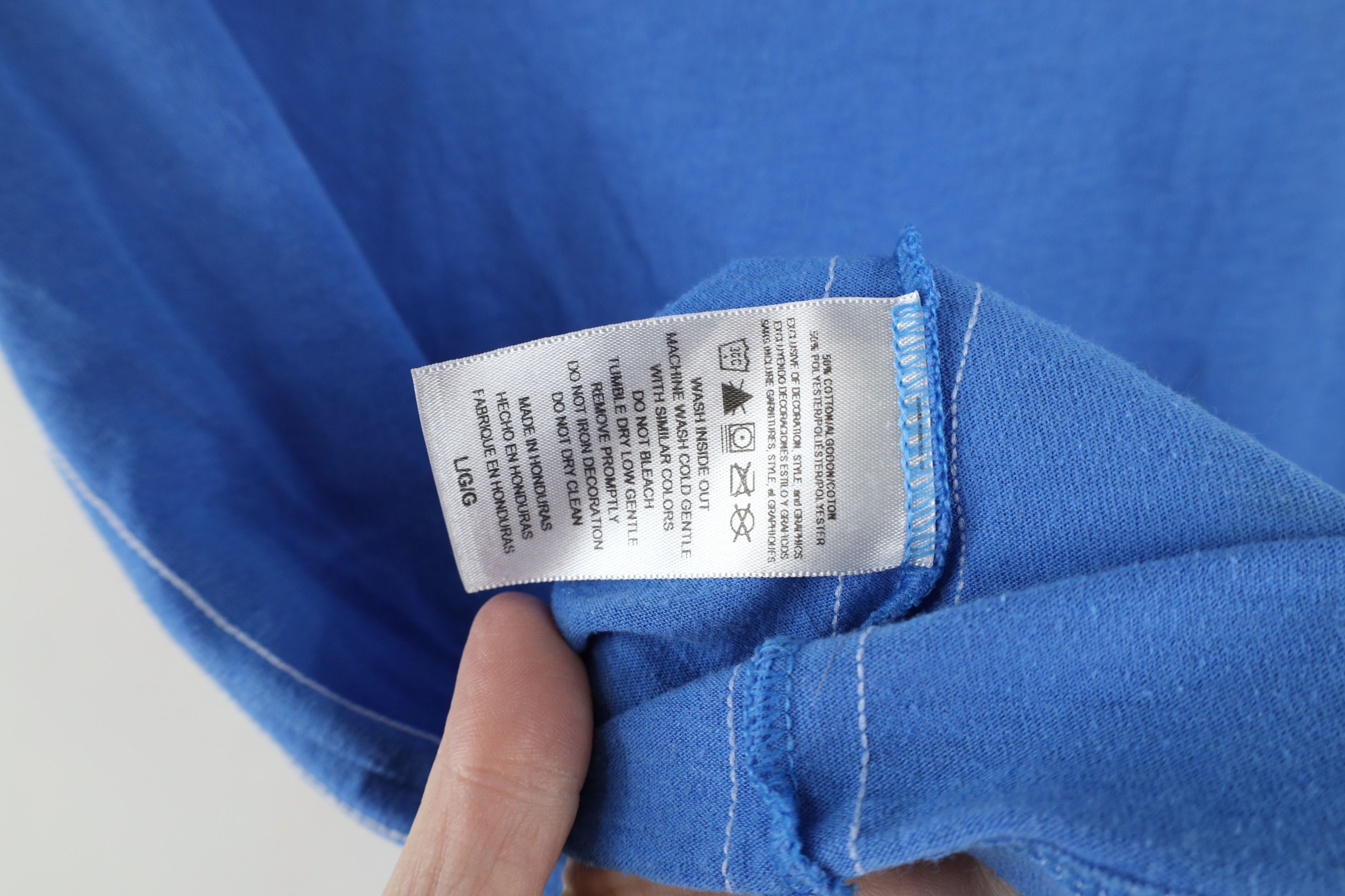 Vintage Vintage NFL Detroit Lions Football V-Neck T-Shirt Blue Size L / US 10 / IT 46 - 10 Thumbnail