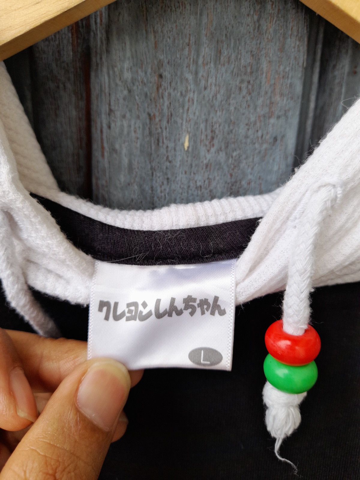 Japanese Brand Crayon Shincan Double Layer Hoodie Japanese Vintage Style Size US M / EU 48-50 / 2 - 10 Thumbnail