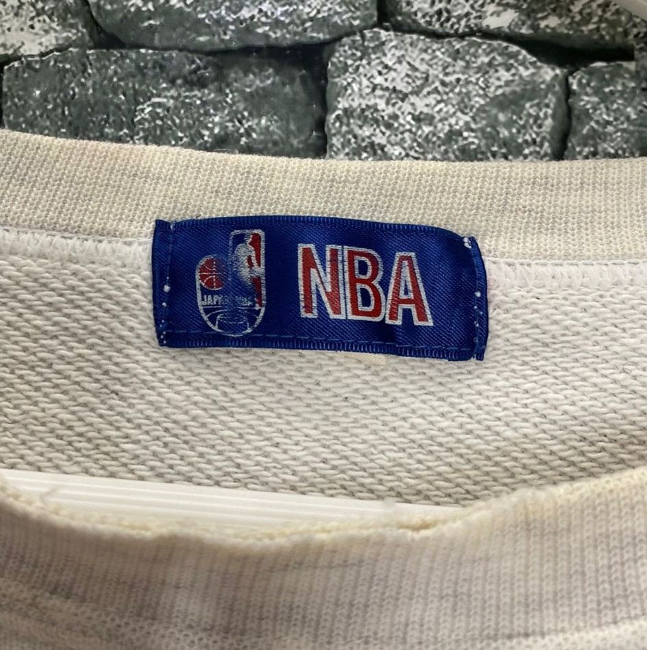 NBA Vintage 90s NBA Lakers Sweatshirt Size US L / EU 52-54 / 3 - 16 Thumbnail