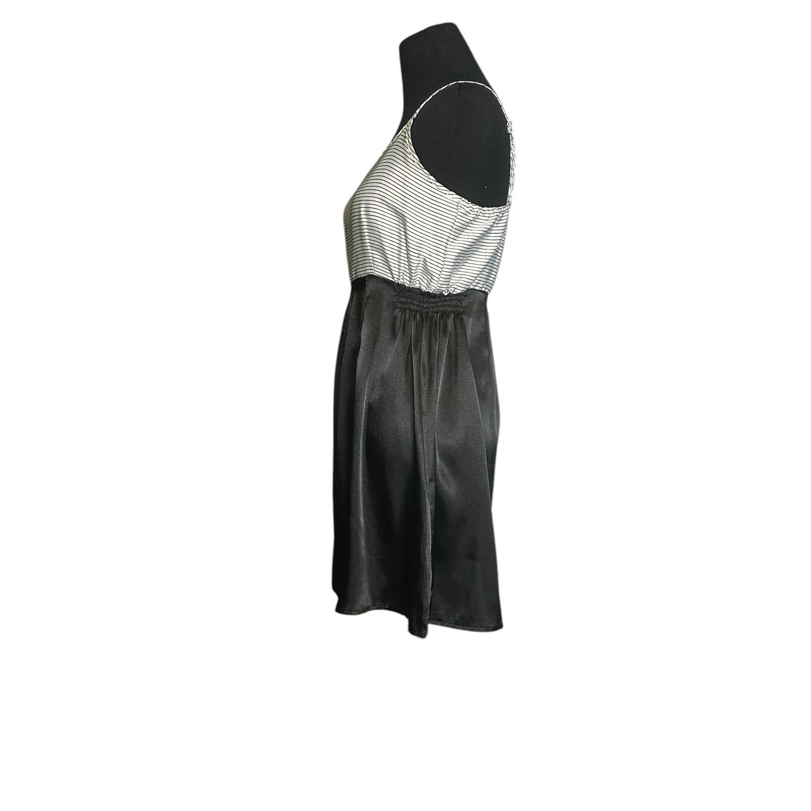 MINKPINK Minkpink black white satin summer mini dress size 12 Size XL / US 12-14 / IT 48-50 - 9 Thumbnail